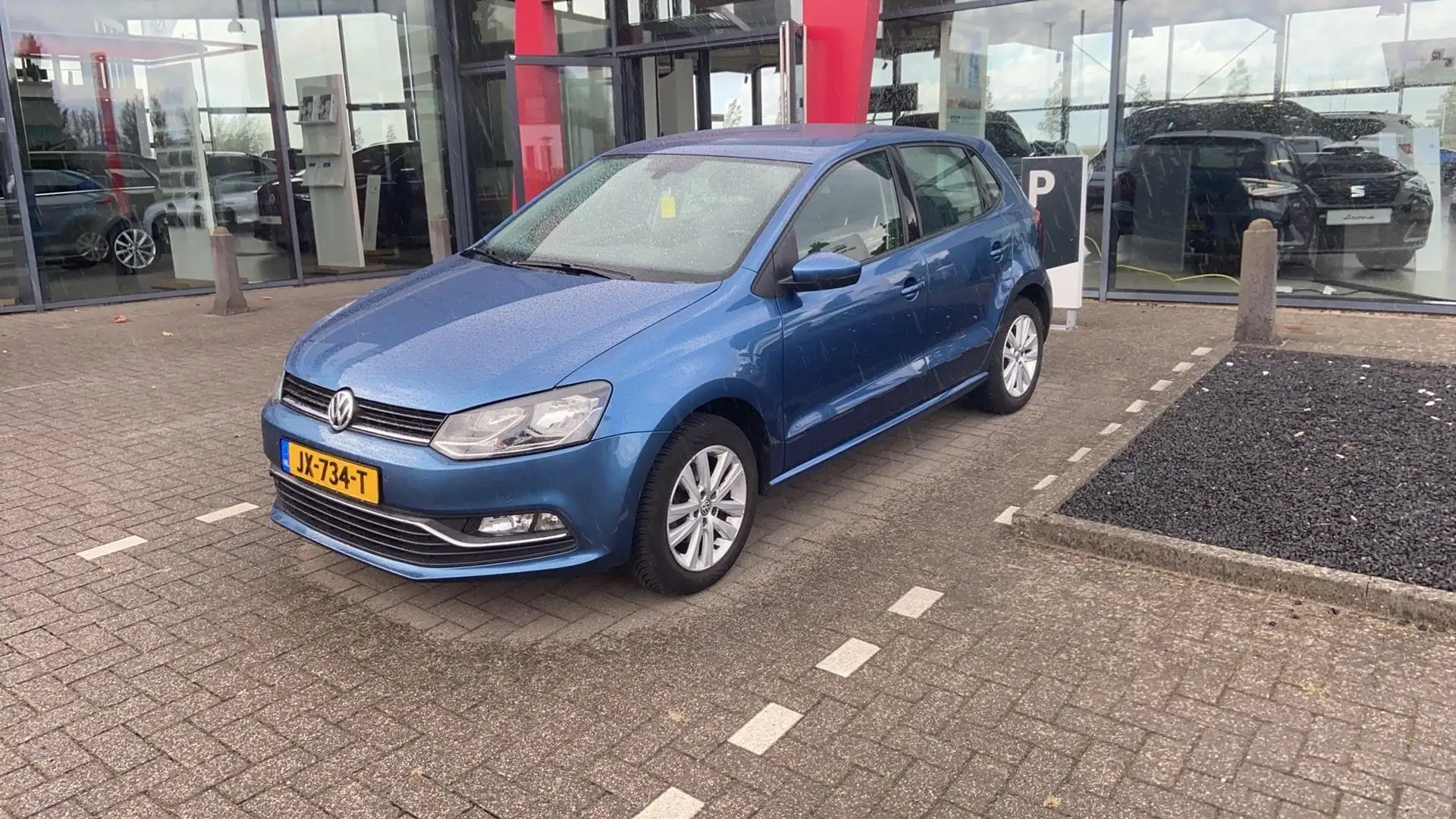 Volkswagen Polo 1.2 TSI Comfortline 66KW/90PK, Airco, navigatie, s Azul - 2