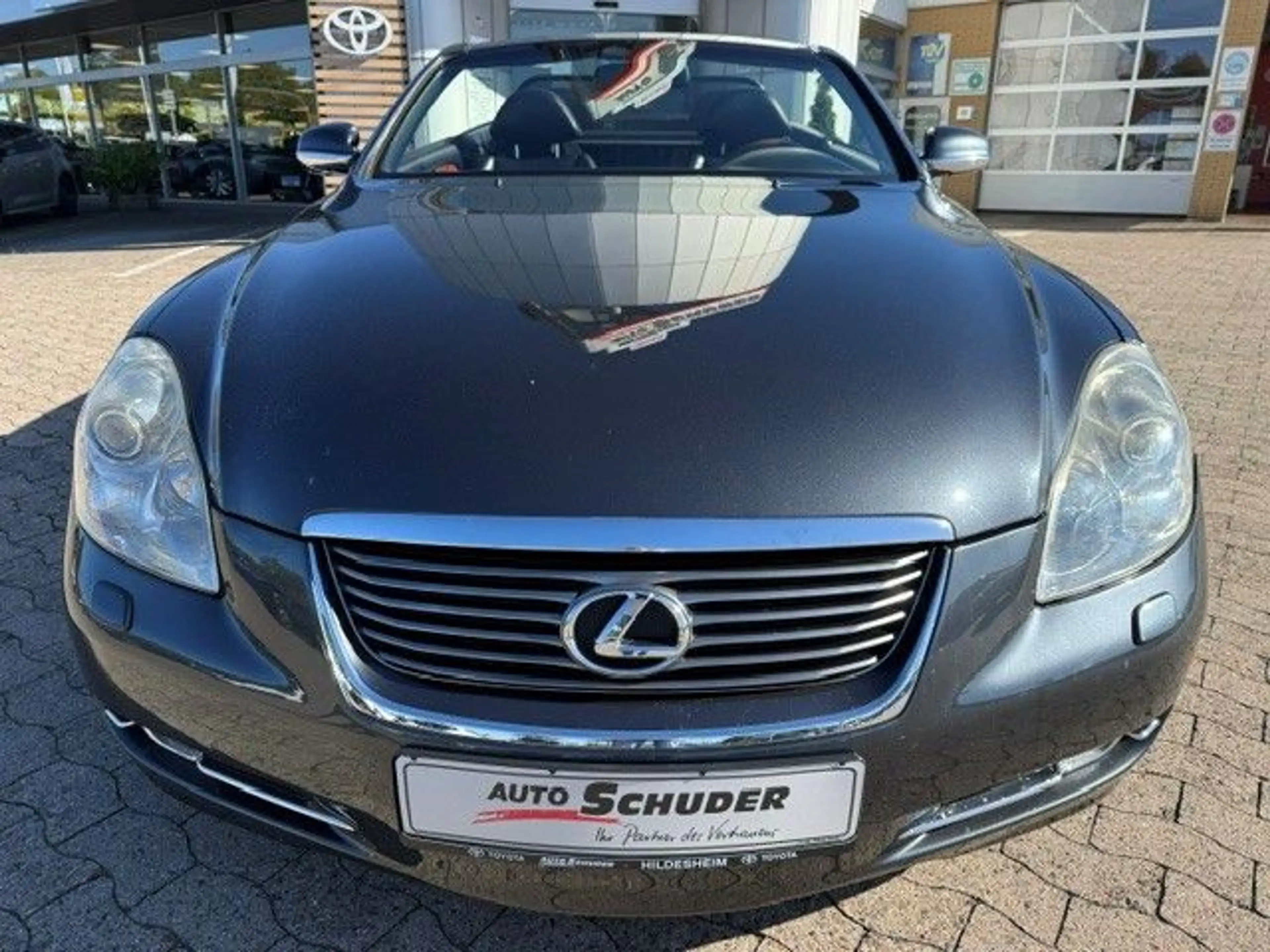 Lexus SC 430 Cabrio V8 — photo 2