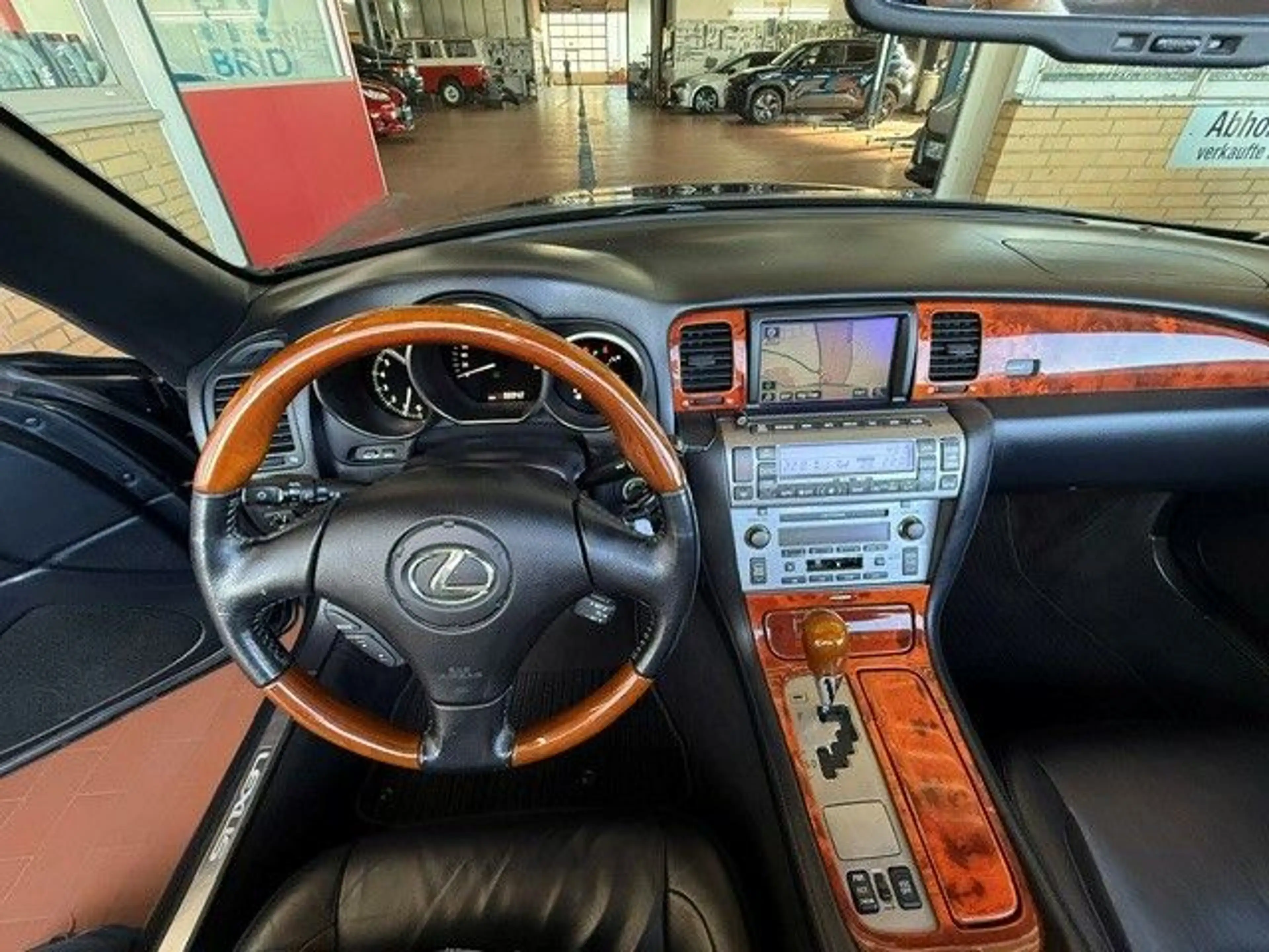 Lexus SC 430 Cabrio V8 — photo 12