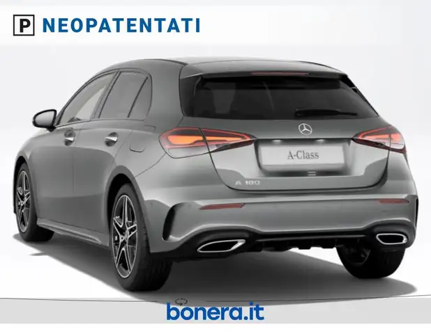 Mercedes-Benz A-Class view 4