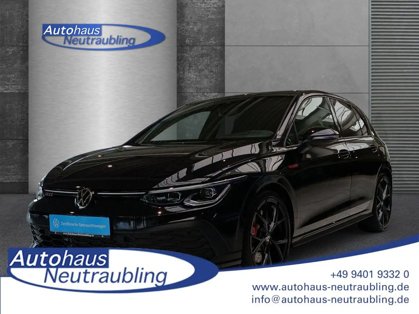 Volkswagen Golf 8 2.0 TSI "GTI CLUBSPORT" 300 PS DSG+IQ.LIGHT+REAR Schwarz - 1