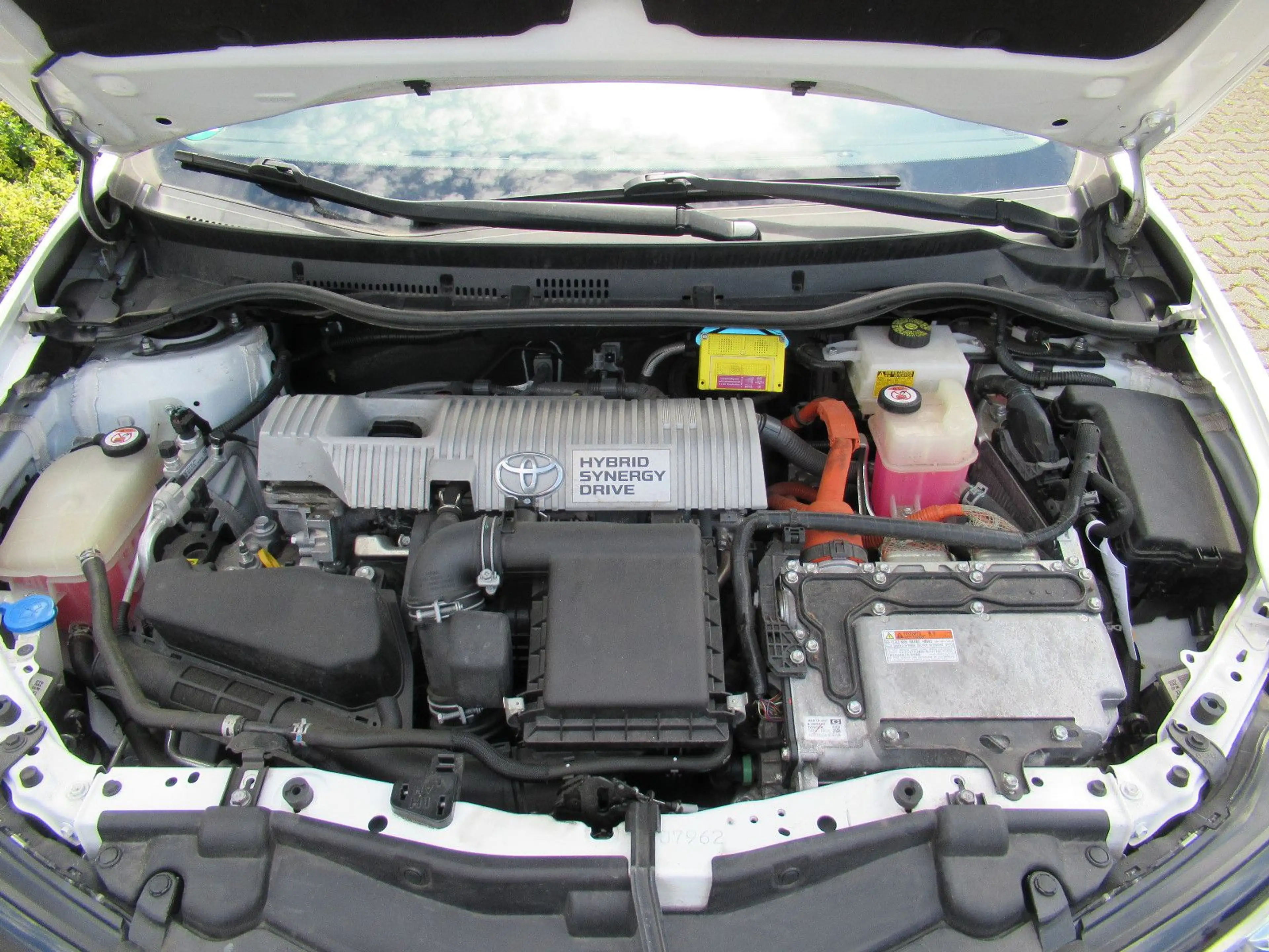 Toyota Auris Hybrid Team D*AHK*Kamera*SHZ* — photo 15