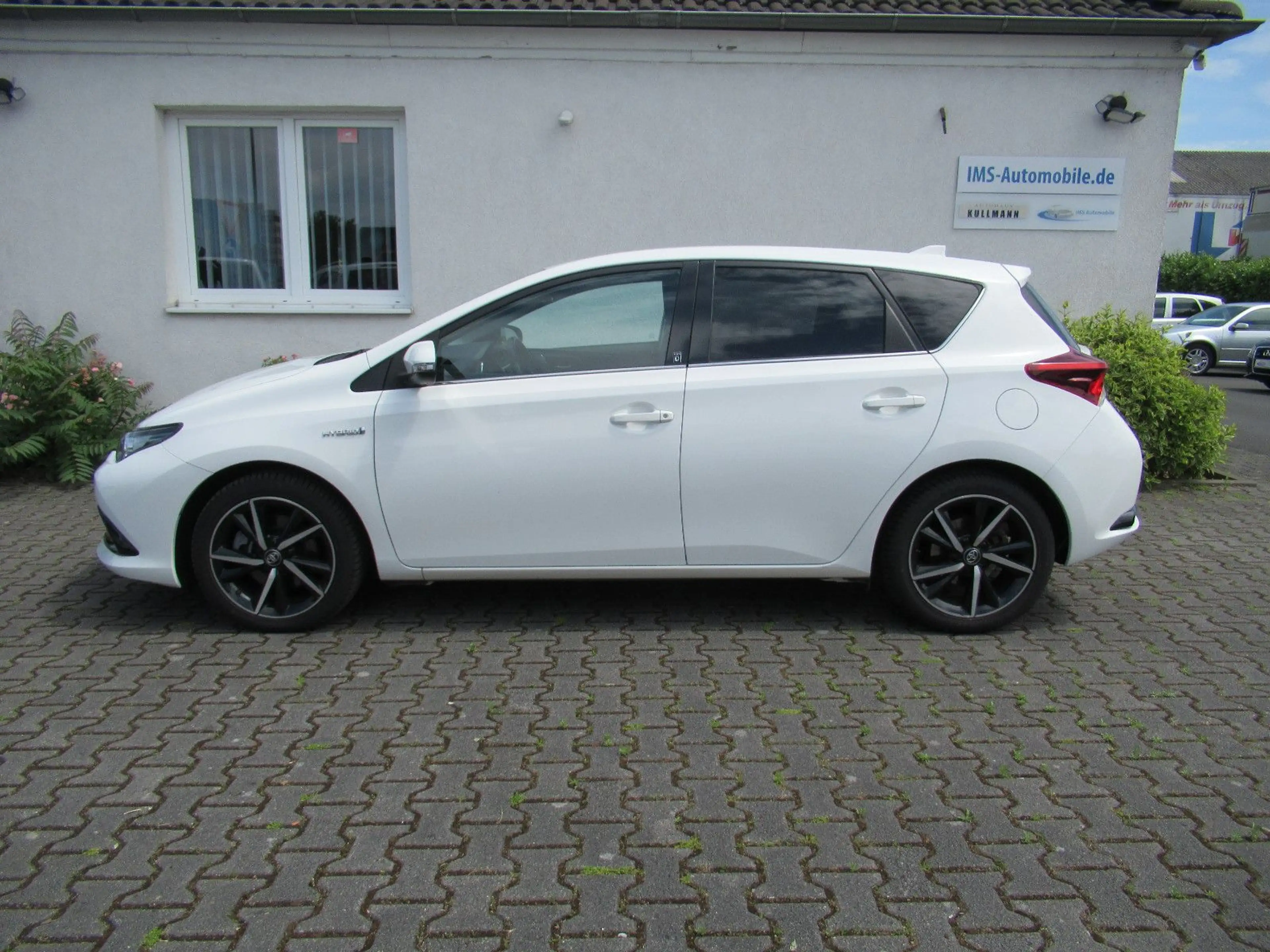 Toyota Auris Hybrid Team D*AHK*Kamera*SHZ* — photo 3