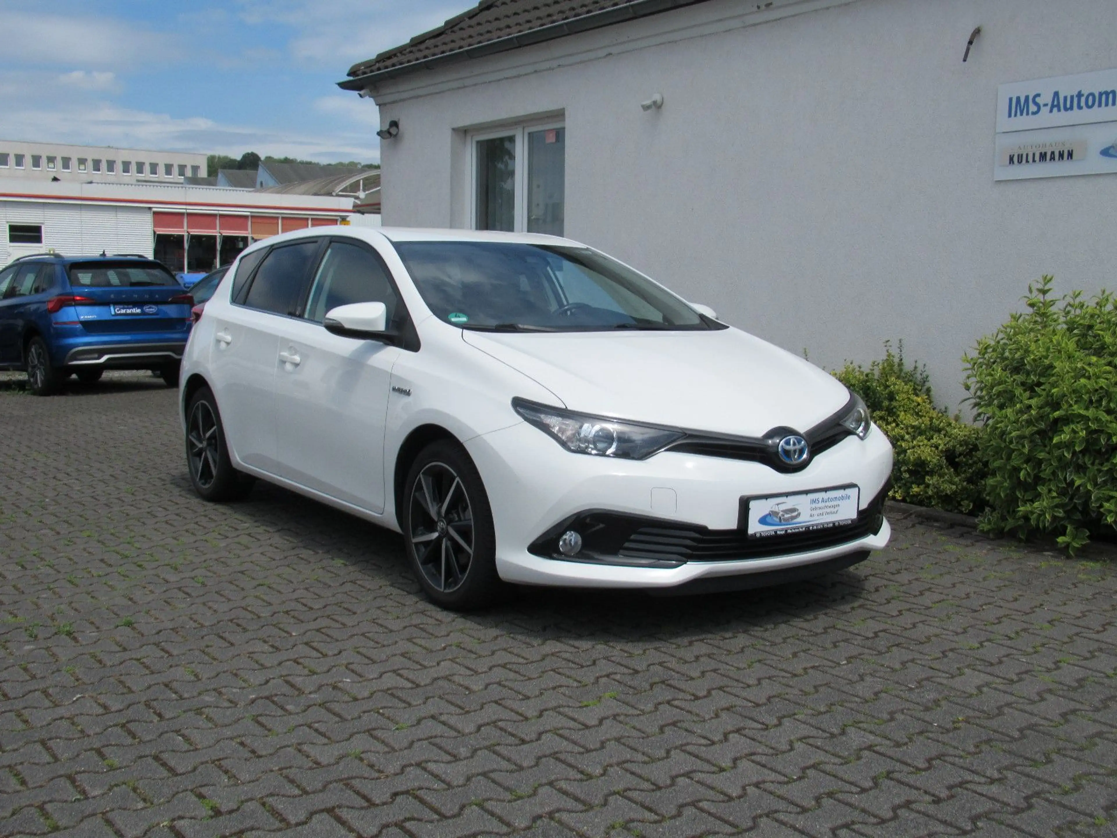 Toyota Auris Hybrid Team D*AHK*Kamera*SHZ* — photo 9