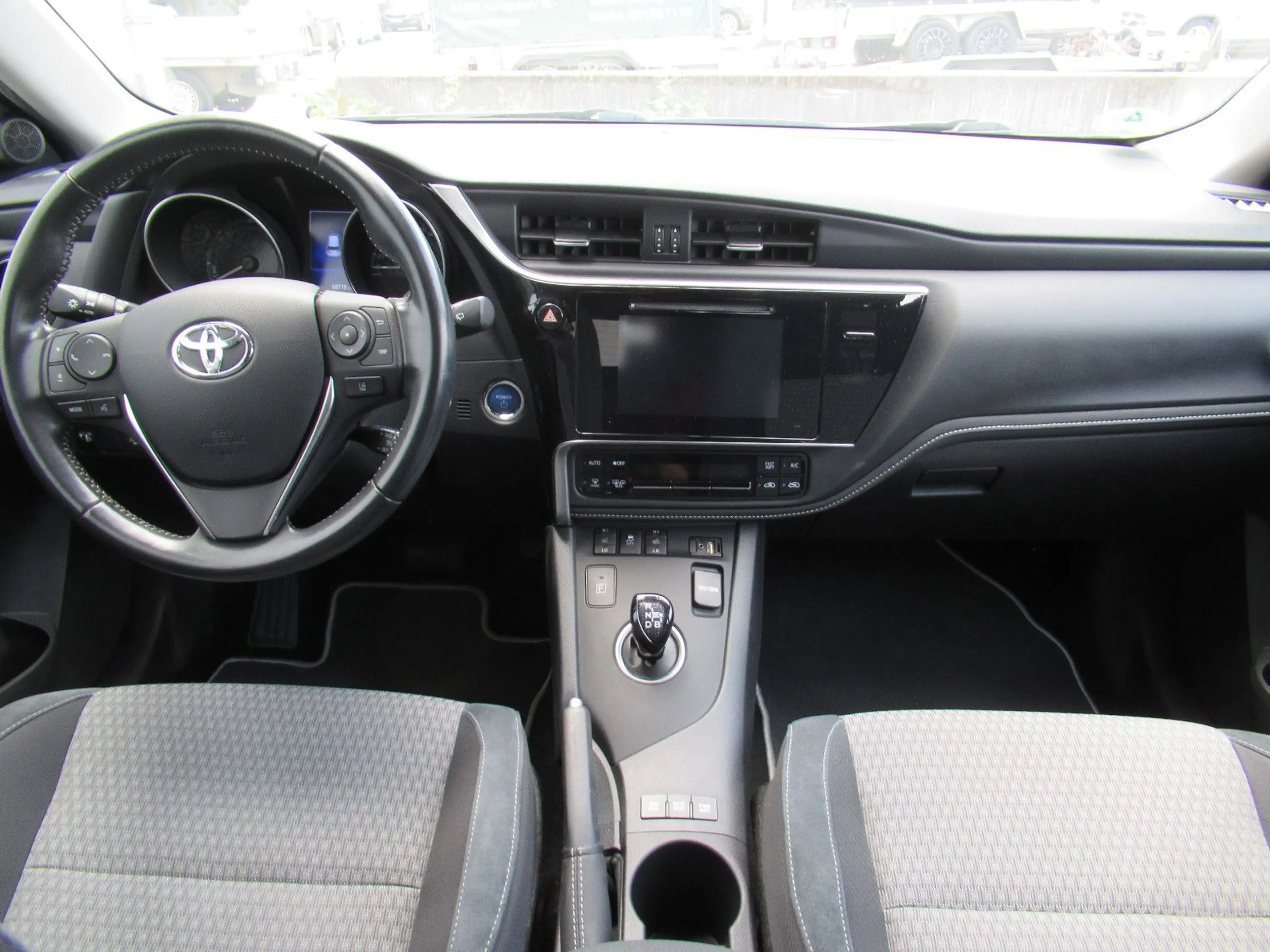 Toyota Auris Hybrid Team D*AHK*Kamera*SHZ* — photo 13