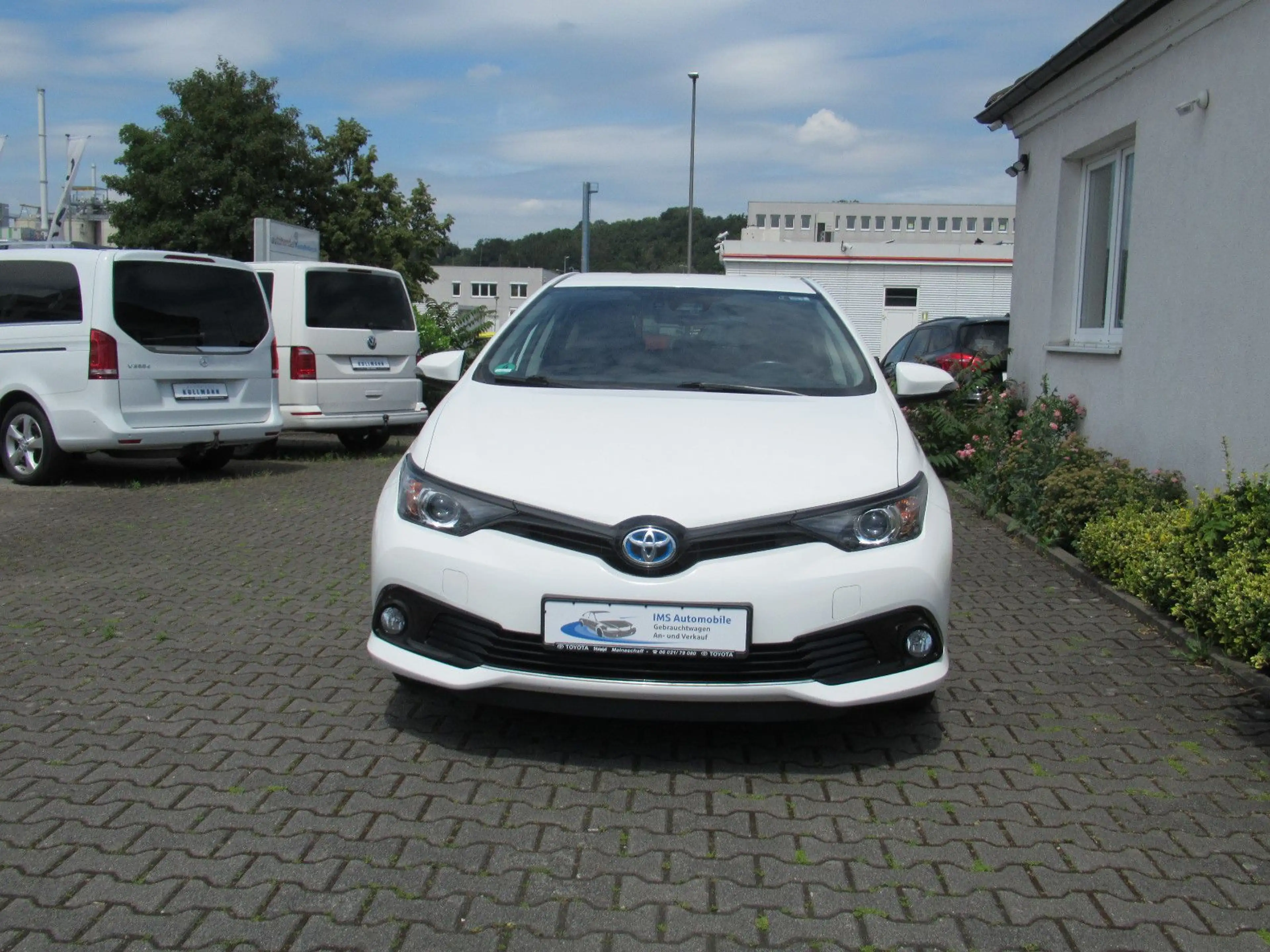 Toyota Auris Hybrid Team D*AHK*Kamera*SHZ* — photo 10
