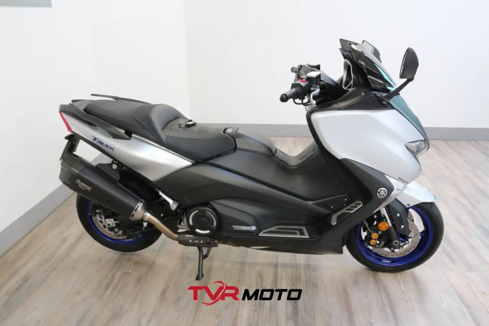 Yamaha T-Max 530 SX (2017 - 19) - 2