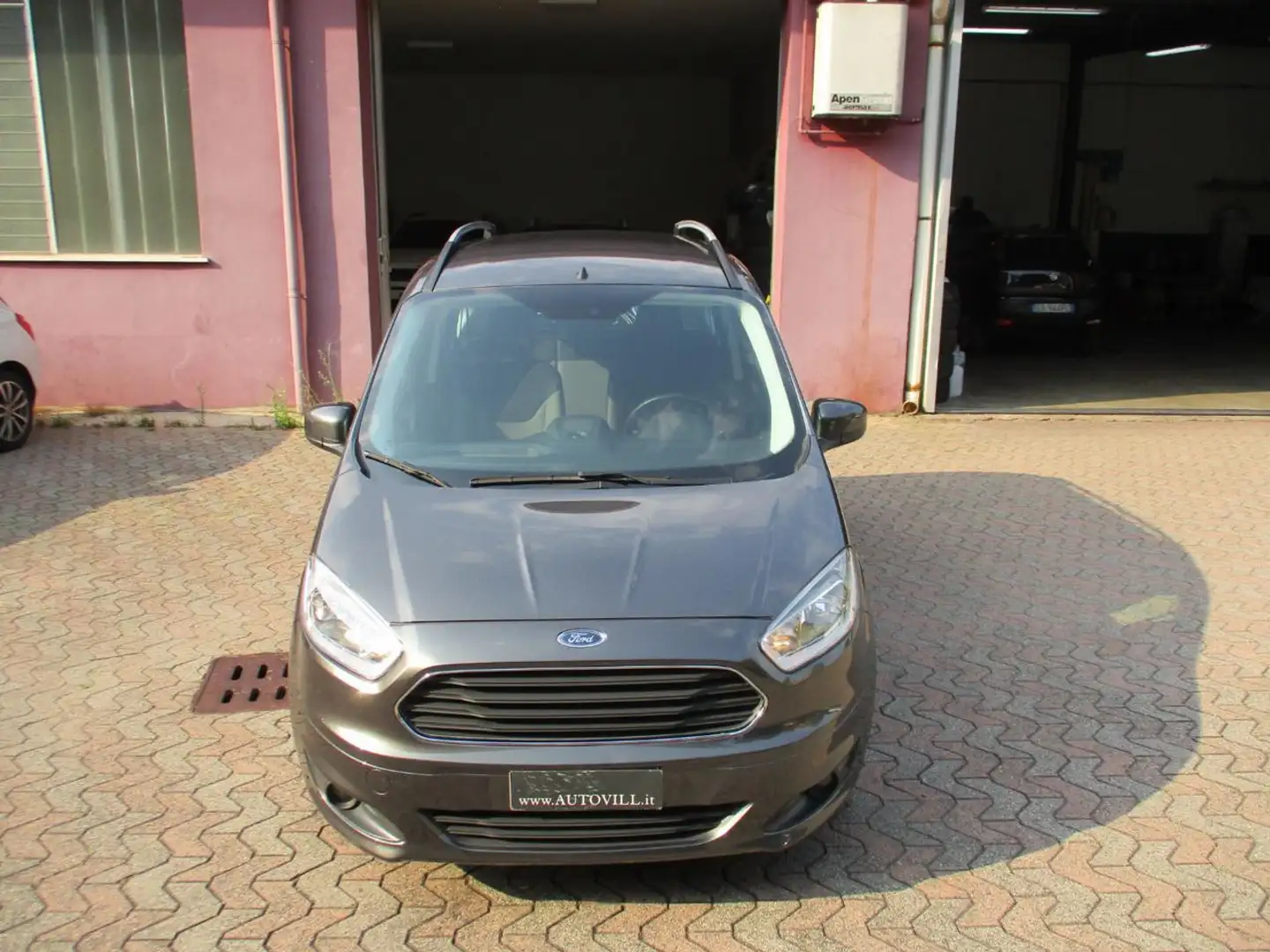 Ford Tourneo Courier 1.0 EcoBoost 100 CV Plus *VETTURA 5 POSTI Gris - 2