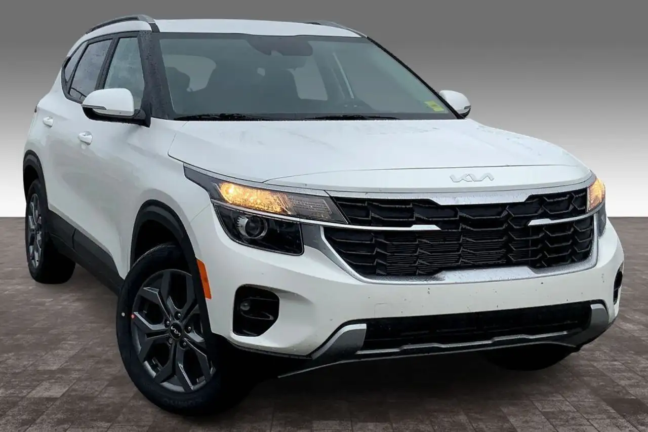 Kia Seltos снимка Kia Seltos