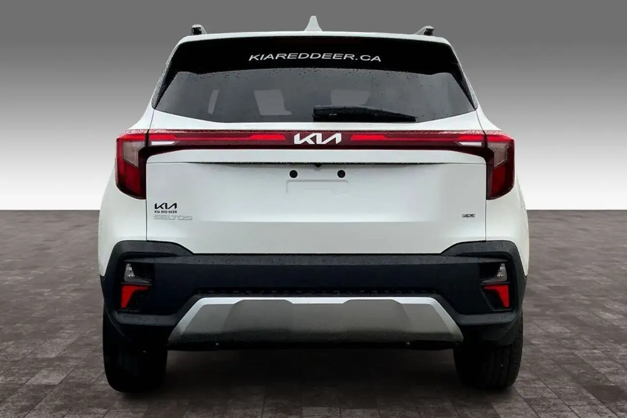 Kia Seltos снимка Kia Seltos