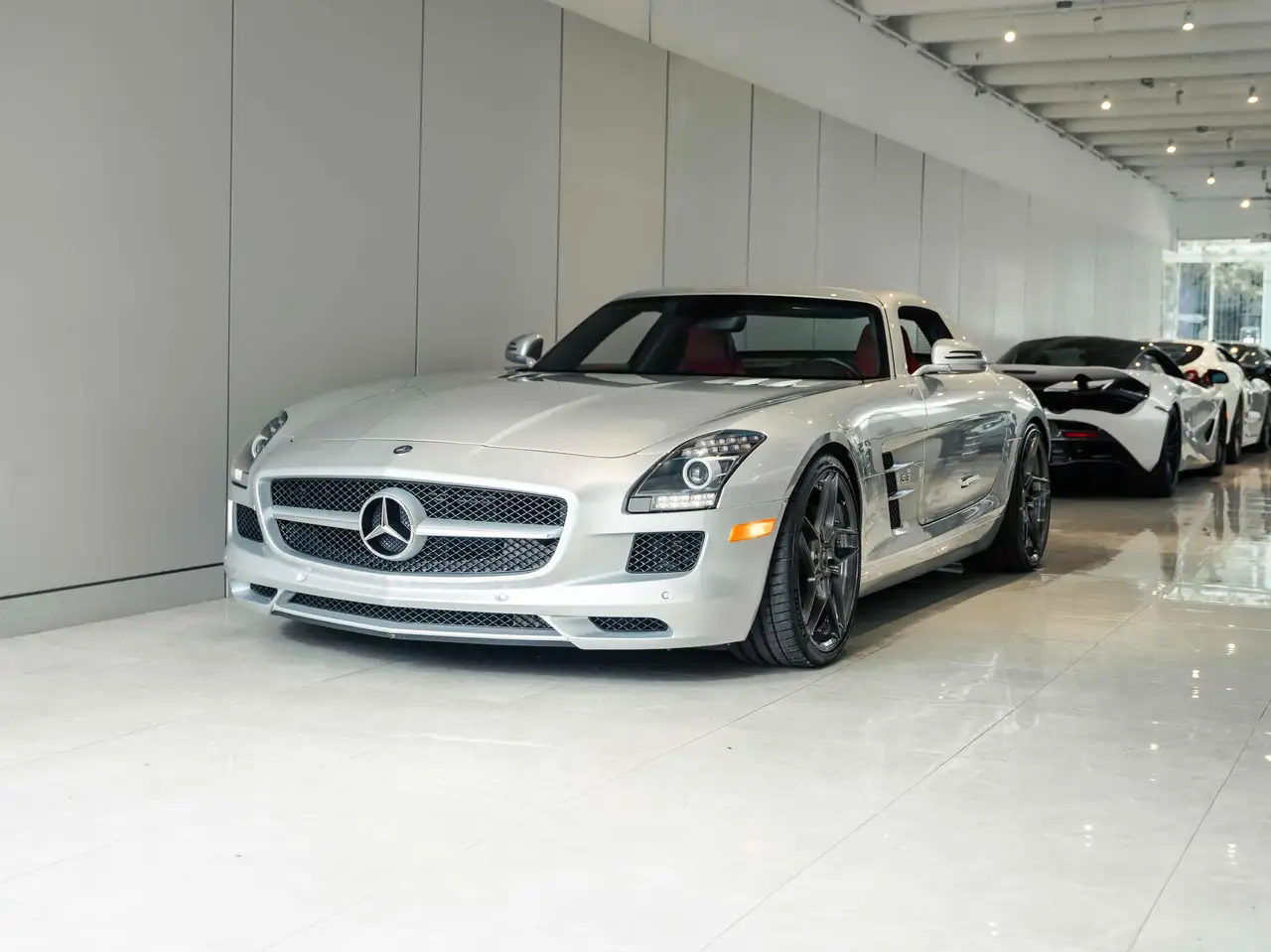 2011 Mercedes-Benz SLS