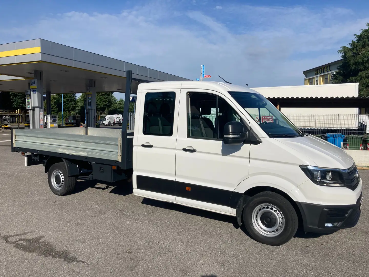 Volkswagen Crafter 140 TDI - CASSONE FISSO - DOPPIA CABINA Wit - 1