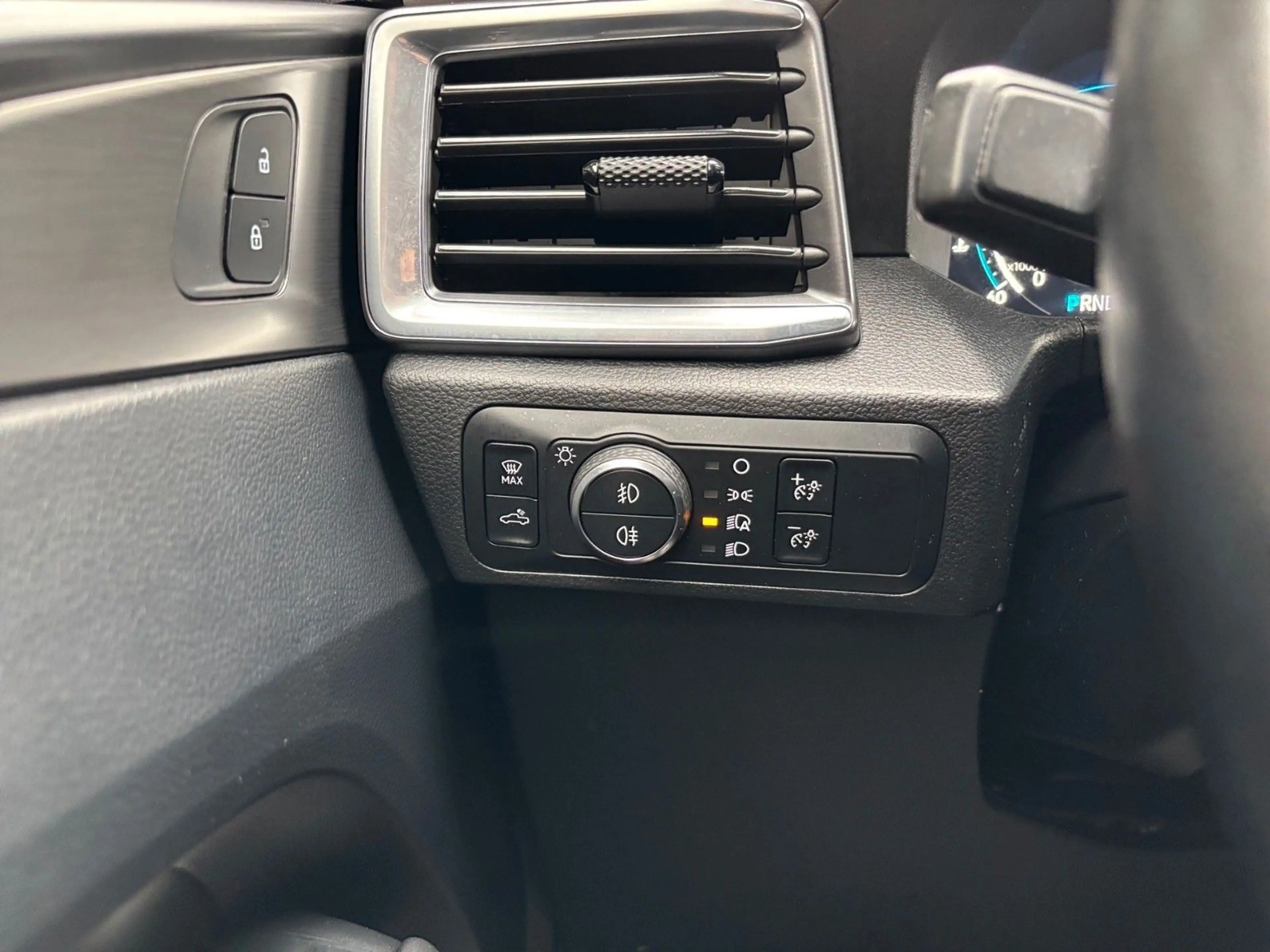 Volkswagen Amarok 3.0 TDI Aventura 4Motion AHK, Navi — photo 13