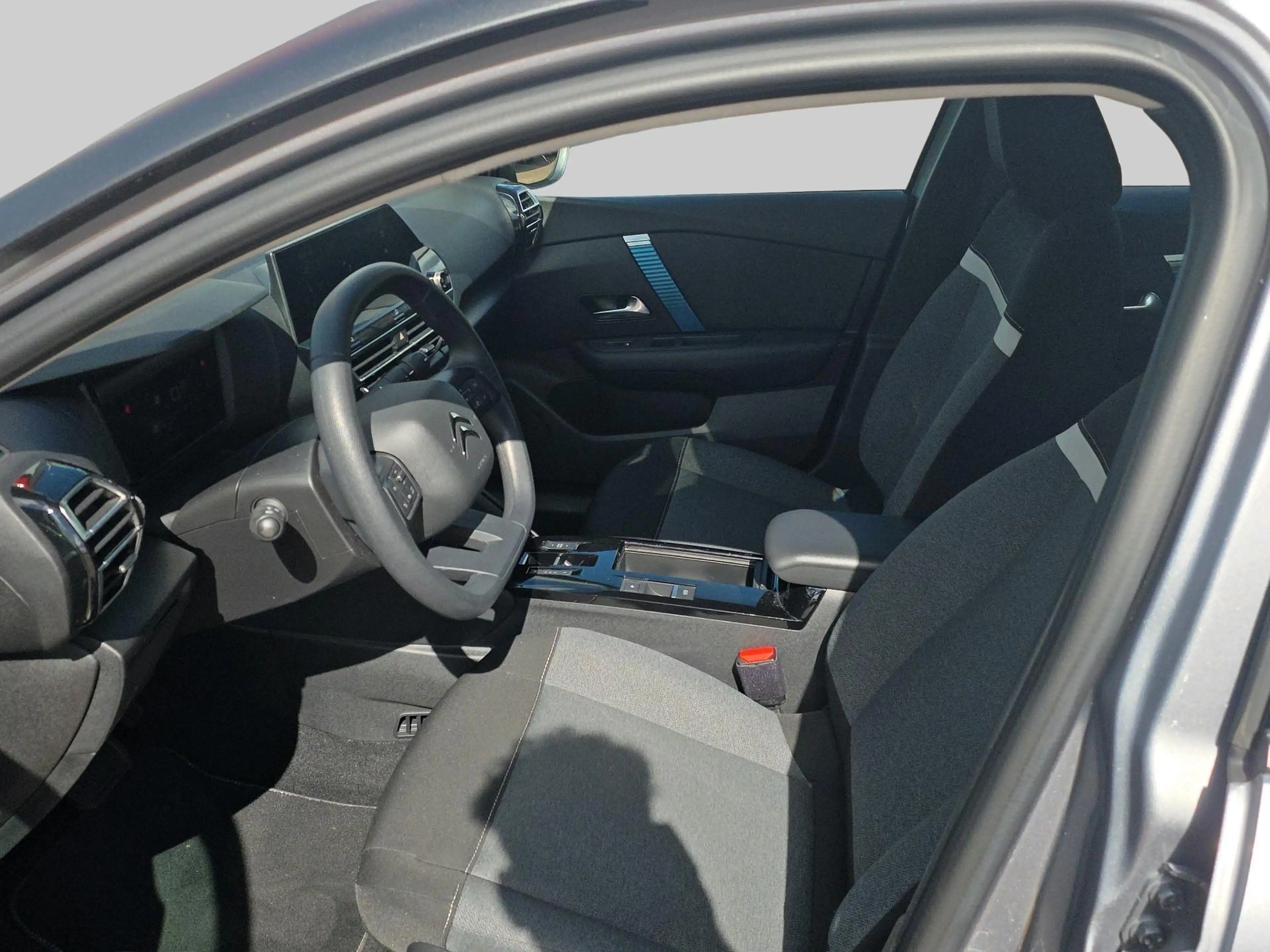 Citroen E-C4 Electric Live 50 kWh — photo 12