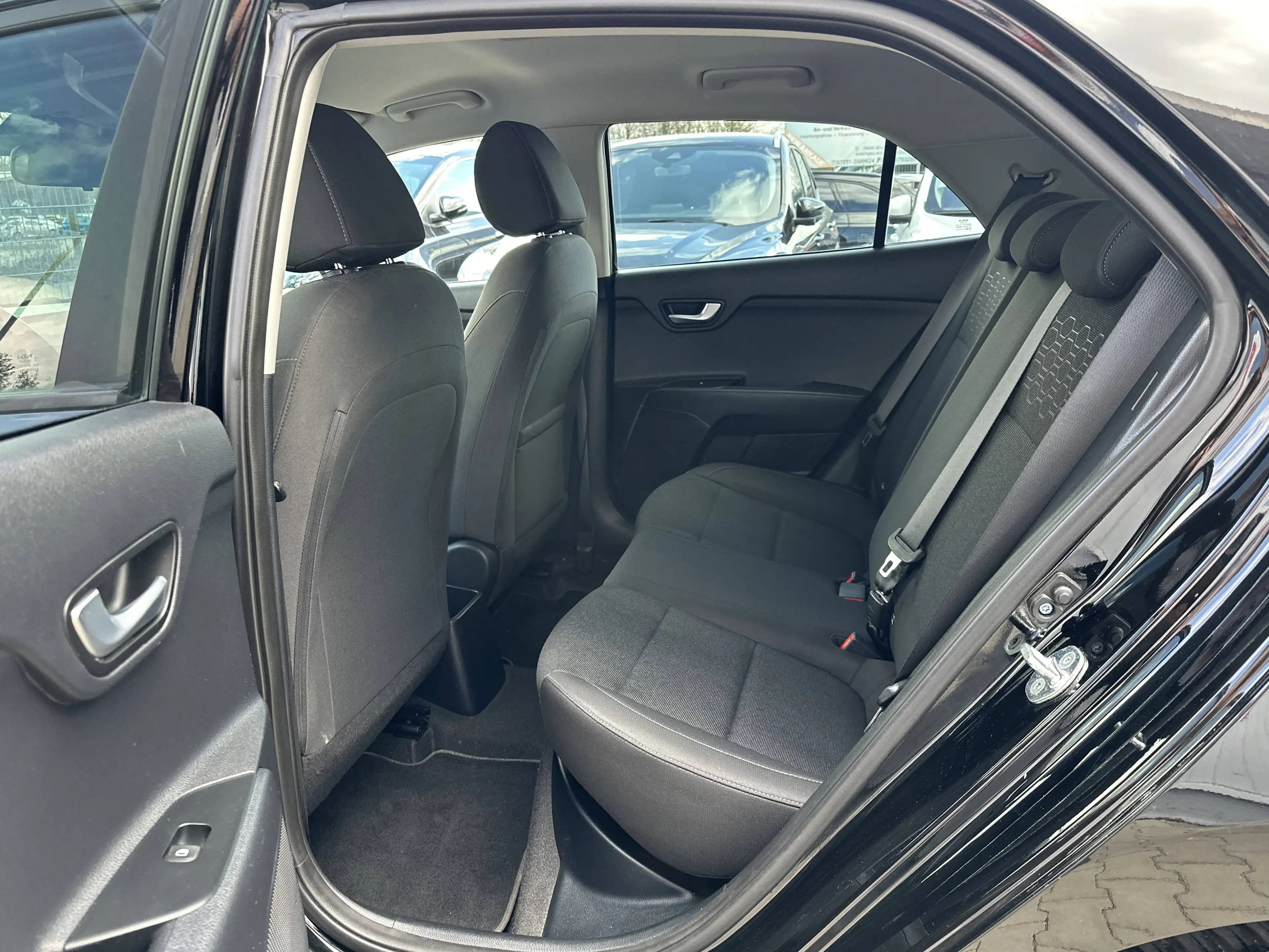 Kia Rio 1.2*Kamera*Navi*LED*Klimaauto*Sitz+Lenkradheizung — photo 13