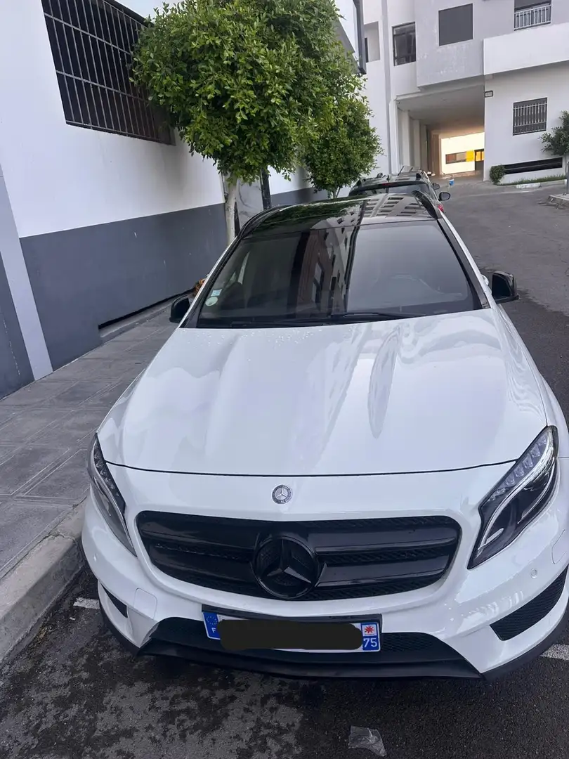 Mercedes-Benz GLA 220 Classe GLA 220 CDI 4-Matic Inspiration 7-G DCT A Blanc - 2