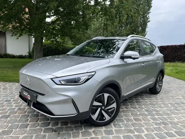 MG ZS -e 72 kWh Luxury Long Range 11kW OBC/1eignr/36000k