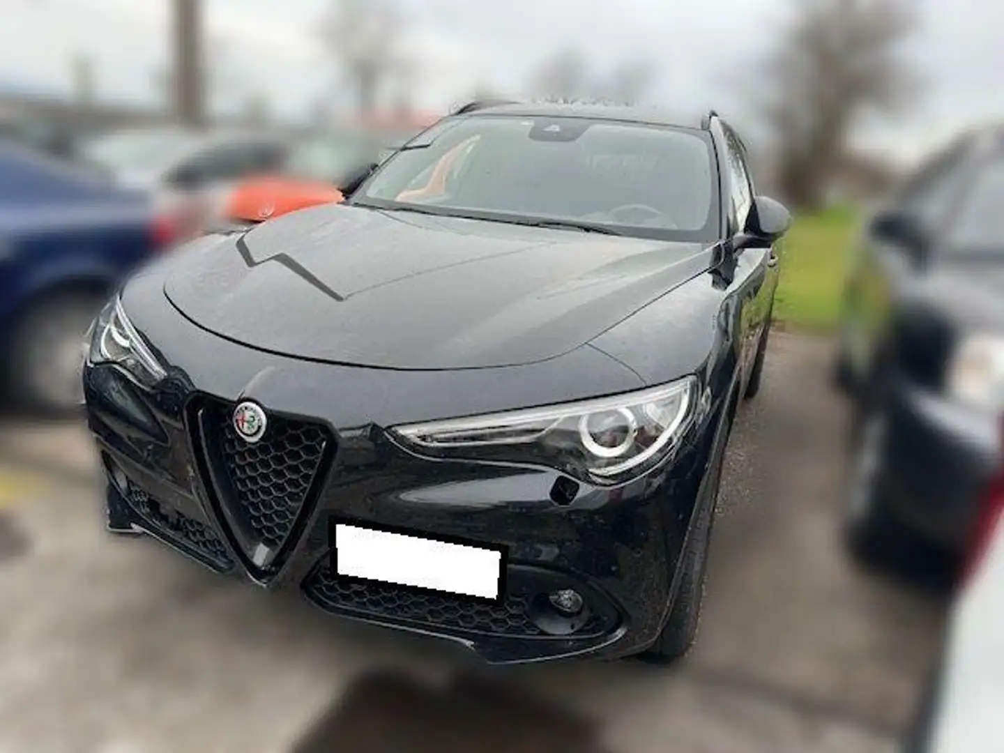 Alfa Romeo Stelvio MOTORE ROTTO 2.2 t Business Q4 210cv auto my19 Nero - 1