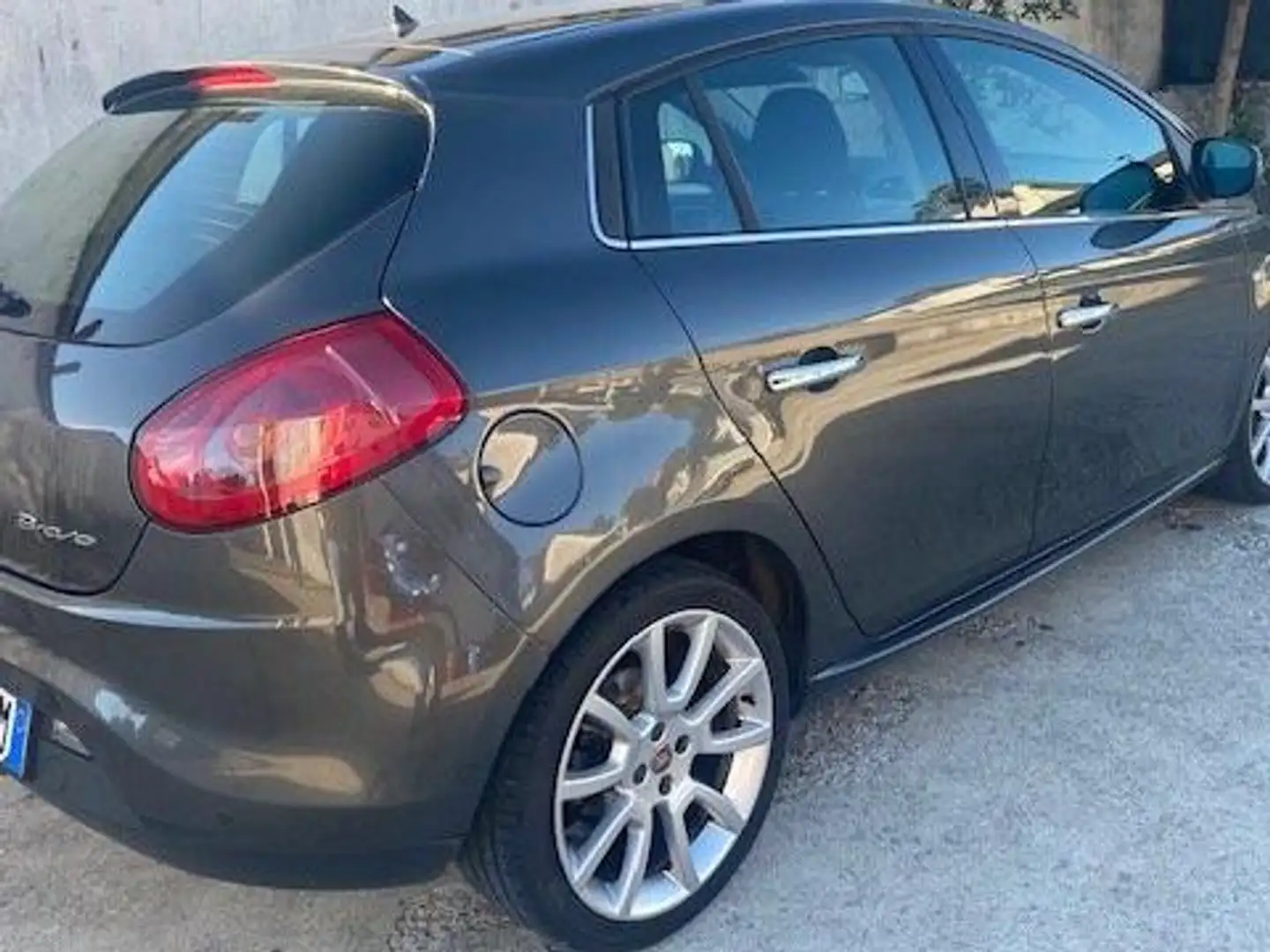 Fiat Bravo 1.6 multijet 105 cv Gri - 1