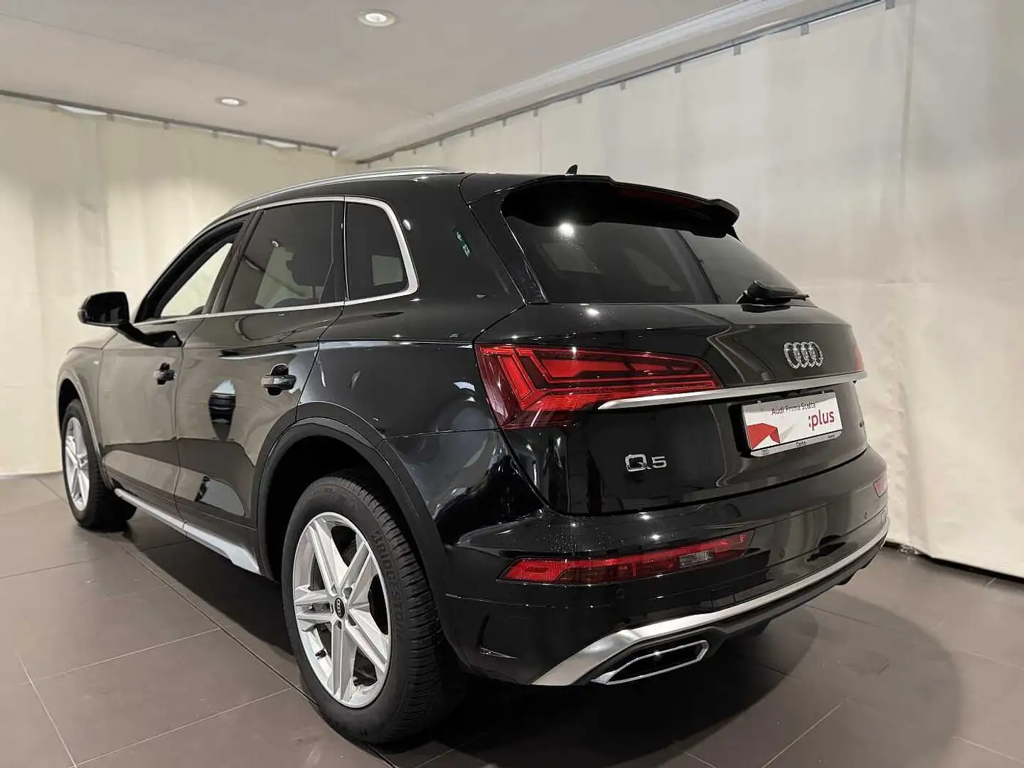 Audi Q5 2ª serie 40 TDI 204 CV quattro S tronic S line Nero - 2