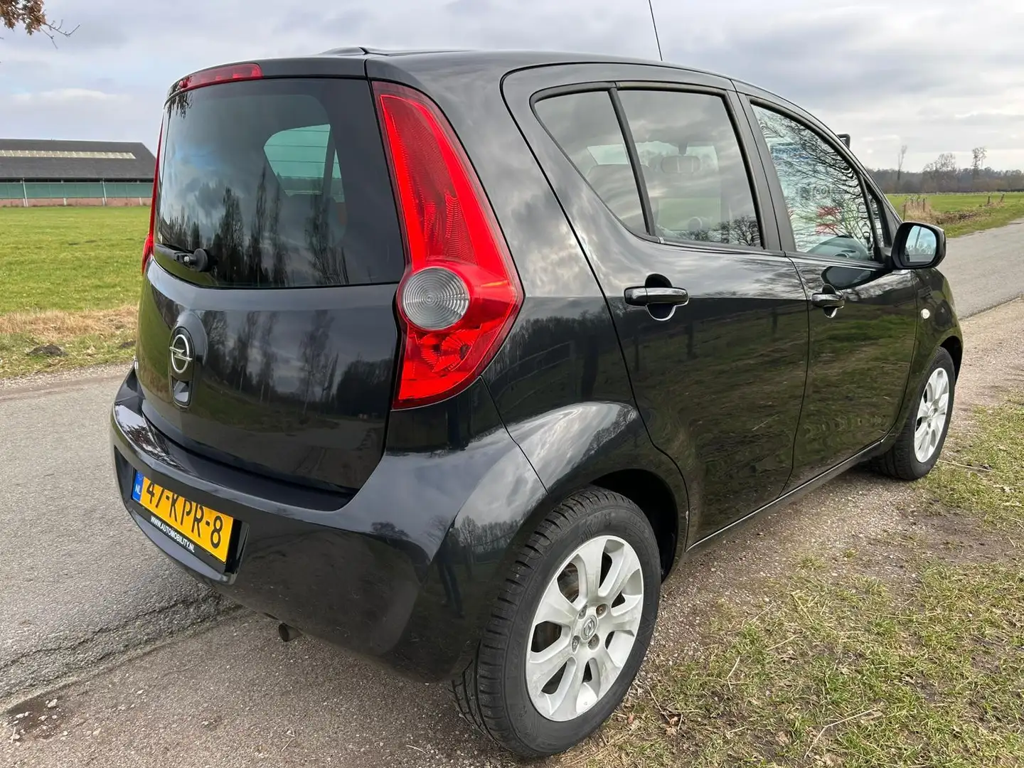 Opel Agila 1.2 Edition top onderhouden 1ste eigenaar Schwarz - 2