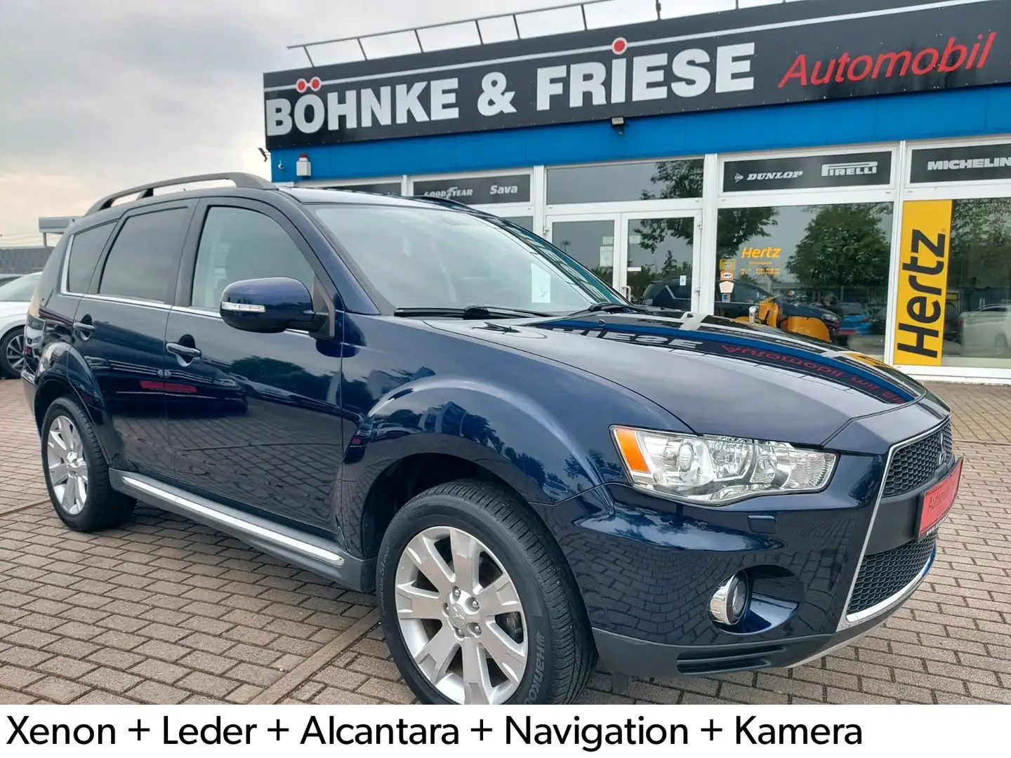 Mitsubishi Outlander Edition 2WD Xenon Navi Kamera Alcantar Mavi - 1