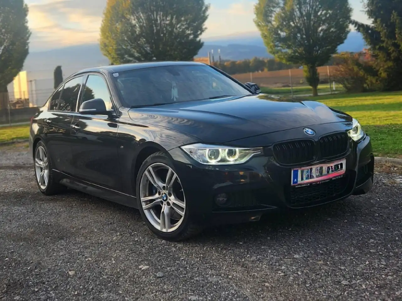 BMW 330