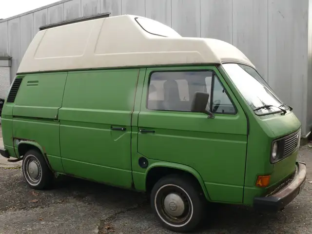 Volkswagen T3 Camper mit Westfaliaausstattung