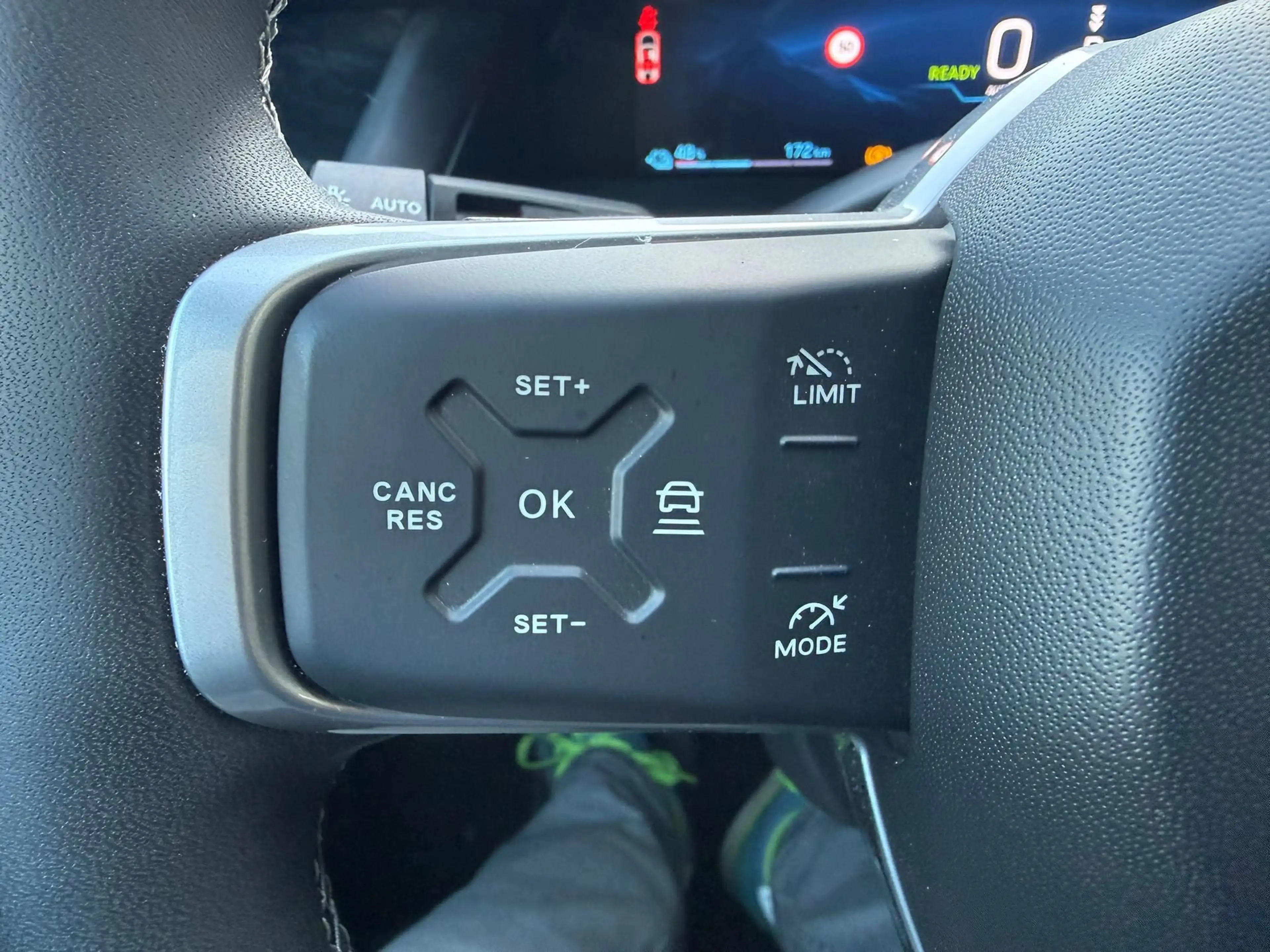 Jeep Compass *GPS*CAMERA*PANO* SUMMIT Full Electric — photo 14