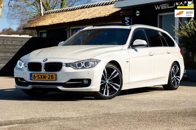 BMW 320 3-serie Touring 320d Automaat I Panoramadak I Lede