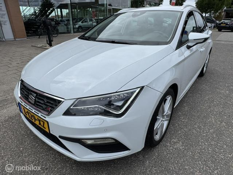 SEAT Leon ST 1.4 TSI FR - Edition , Ruime station , Sportive — photo 11