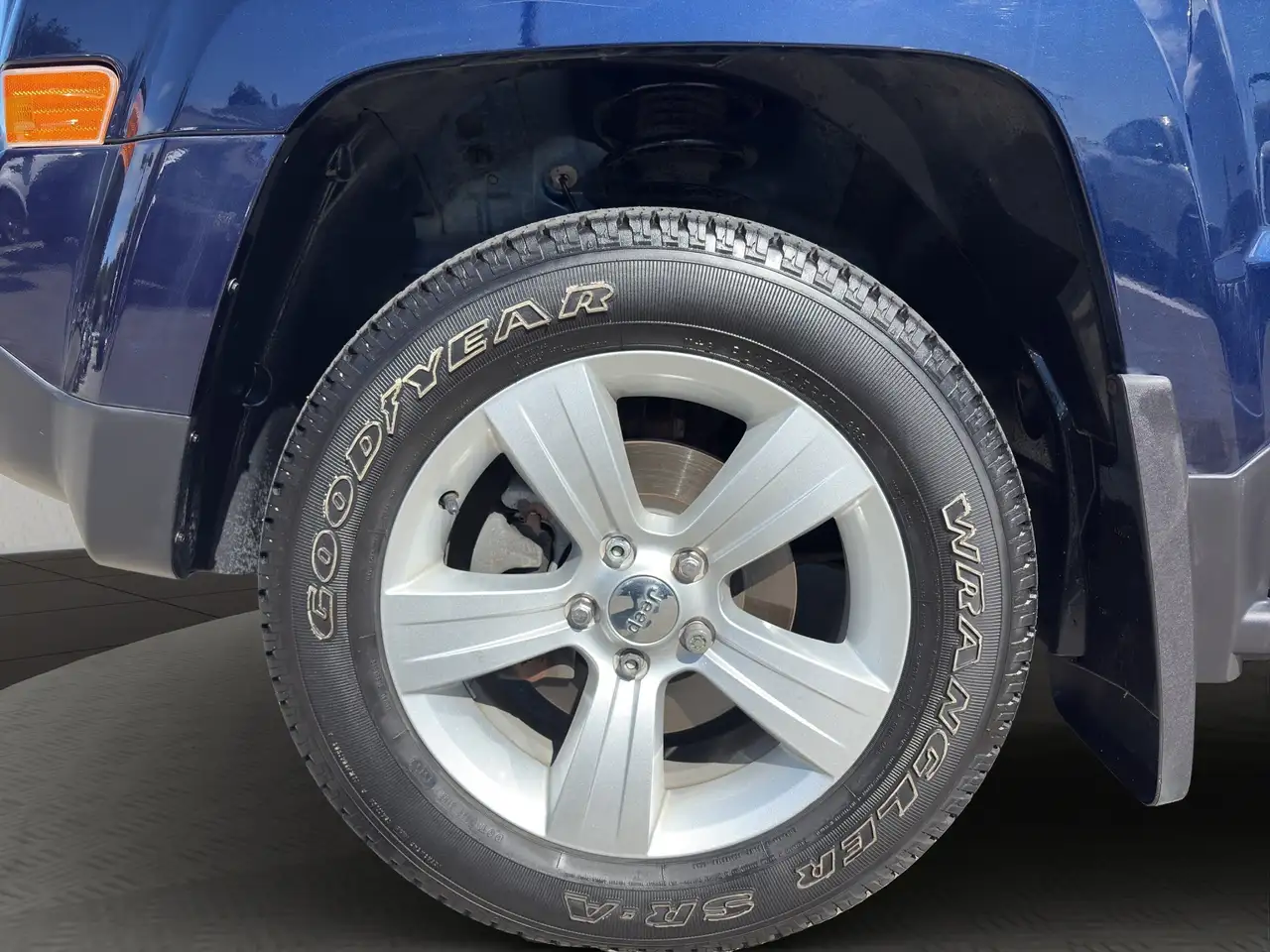 Jeep Patriot снимка Jeep Patriot