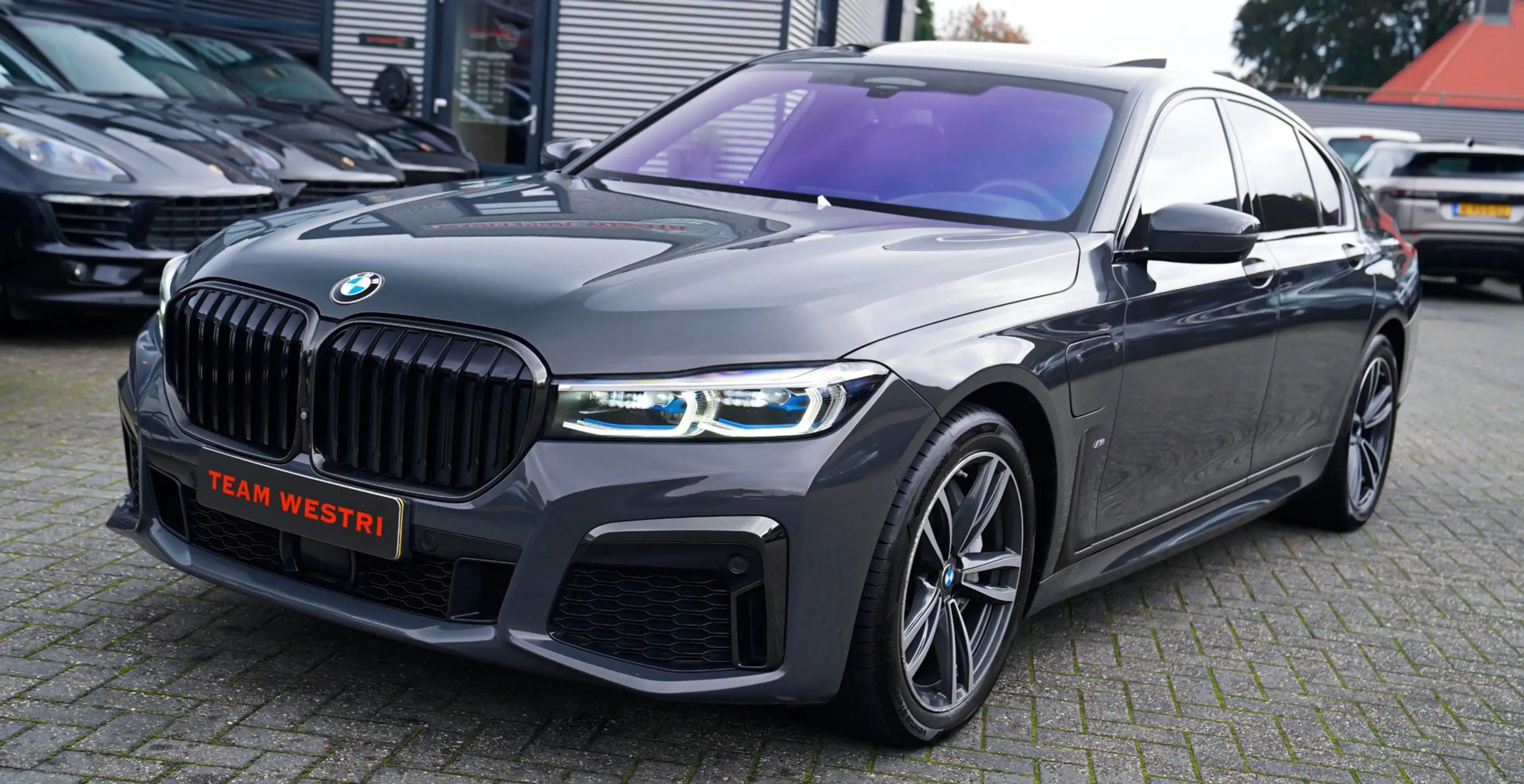 BMW 745 7-serie 745e High Executive | Massage | Softclose — photo 9