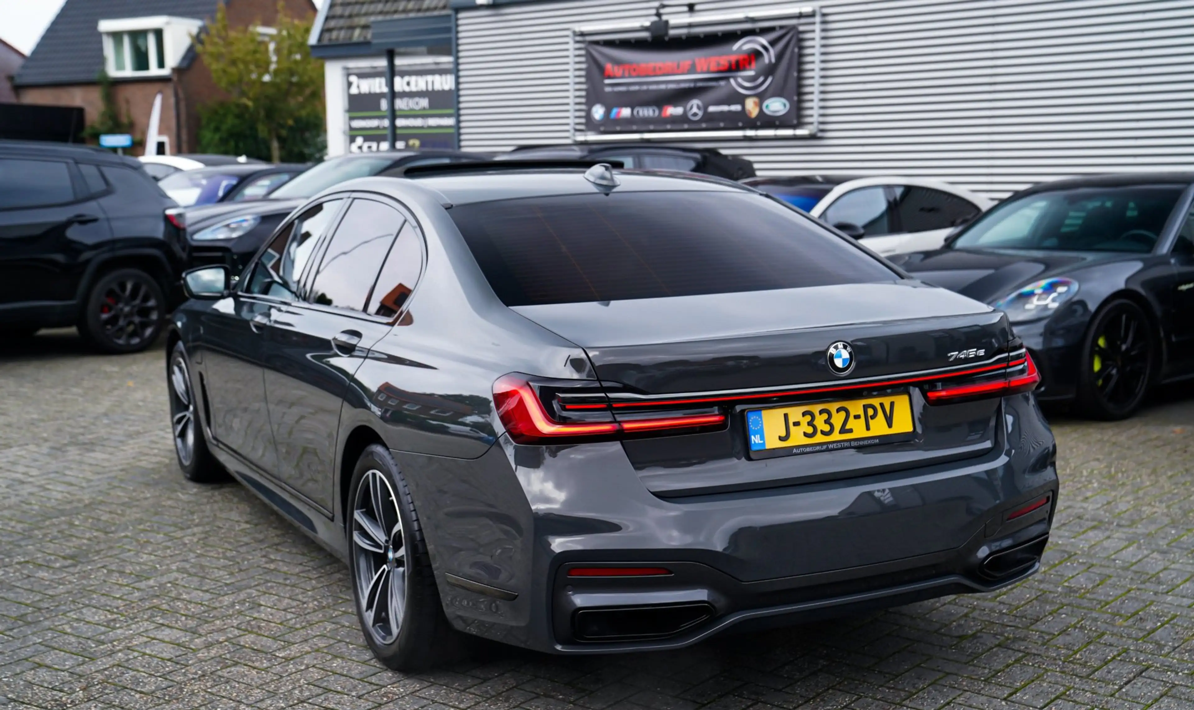 BMW 745 7-serie 745e High Executive | Massage | Softclose — photo 19