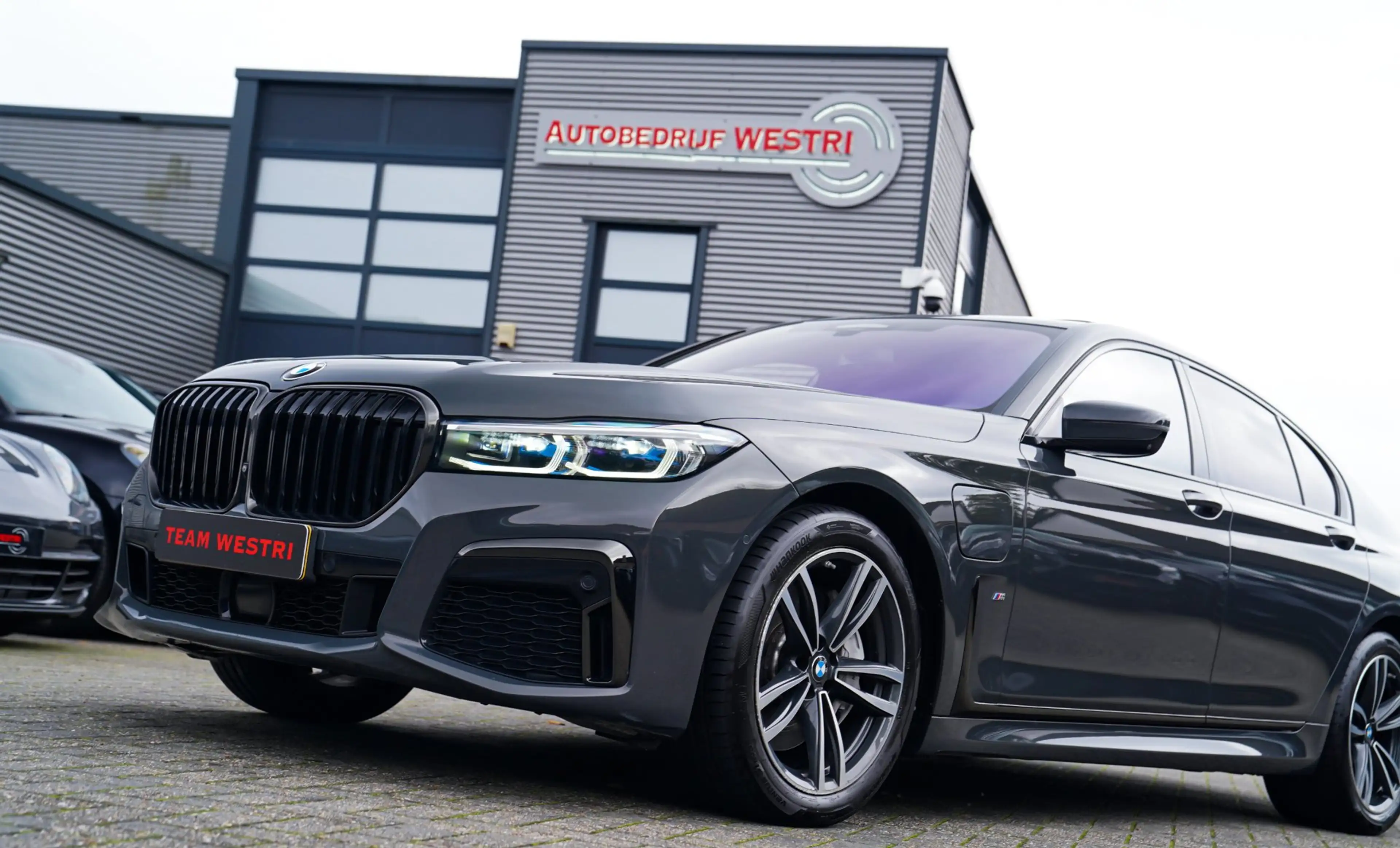 BMW 745 7-serie 745e High Executive | Massage | Softclose — photo 8