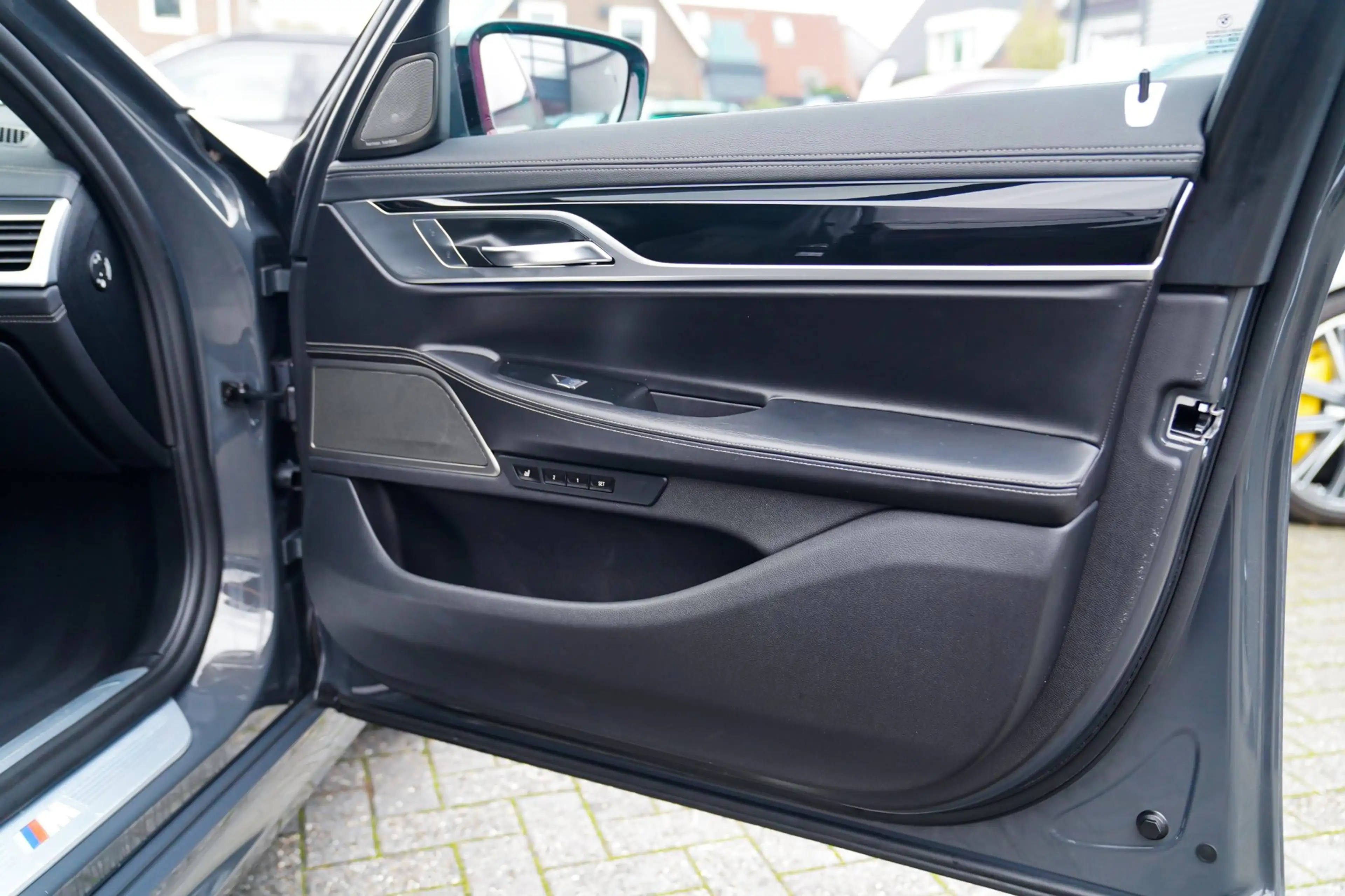 BMW 745 7-serie 745e High Executive | Massage | Softclose — photo 33