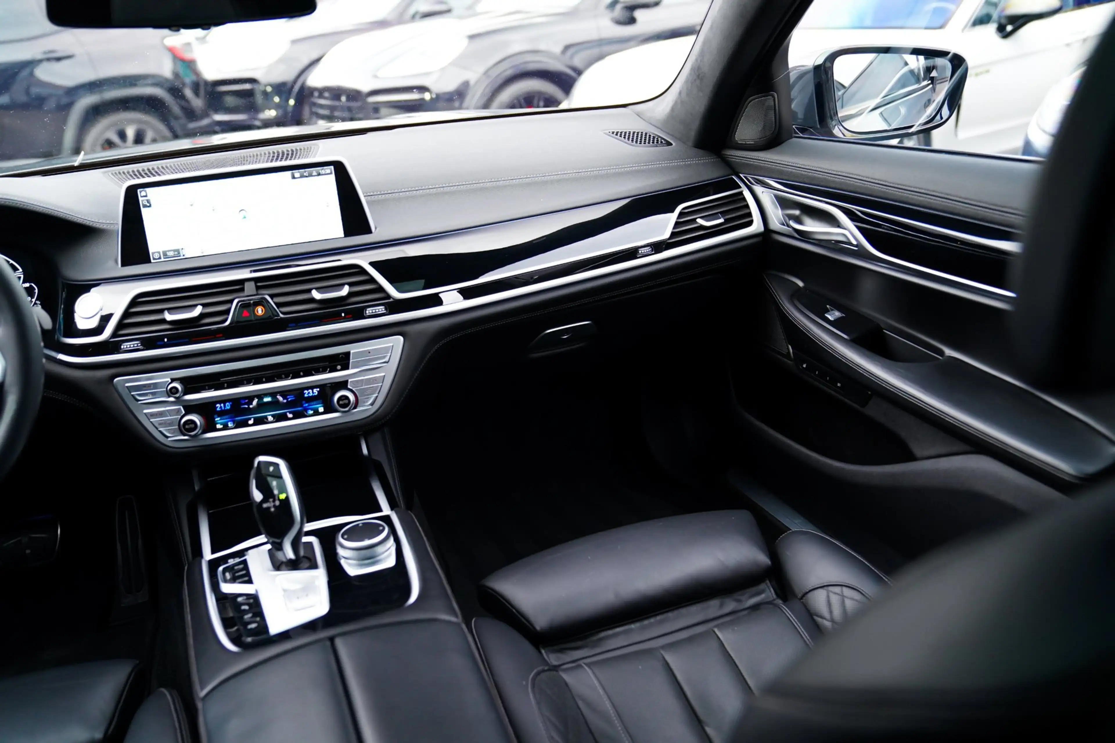 BMW 745 7-serie 745e High Executive | Massage | Softclose — photo 28