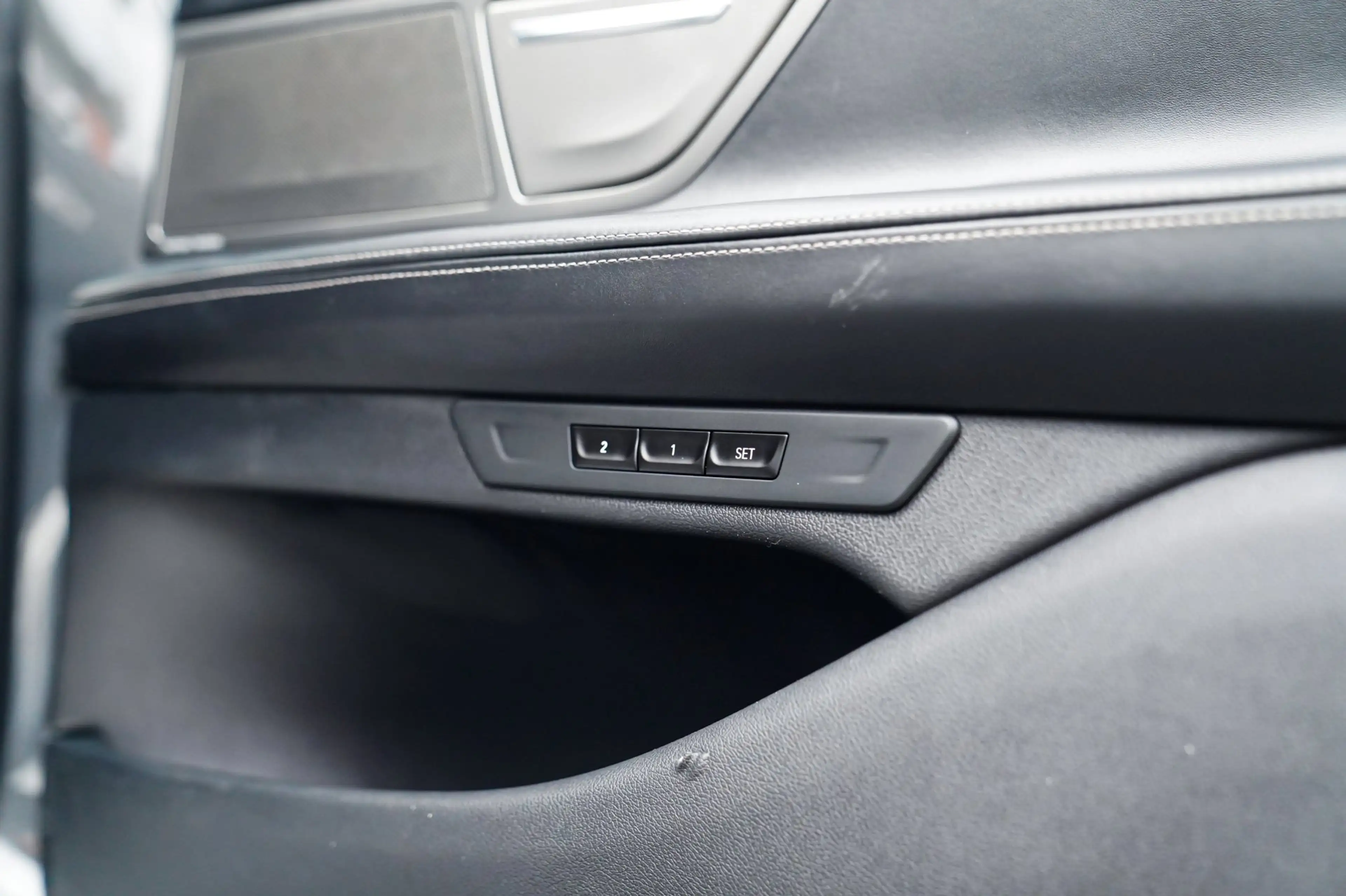 BMW 745 7-serie 745e High Executive | Massage | Softclose — photo 22