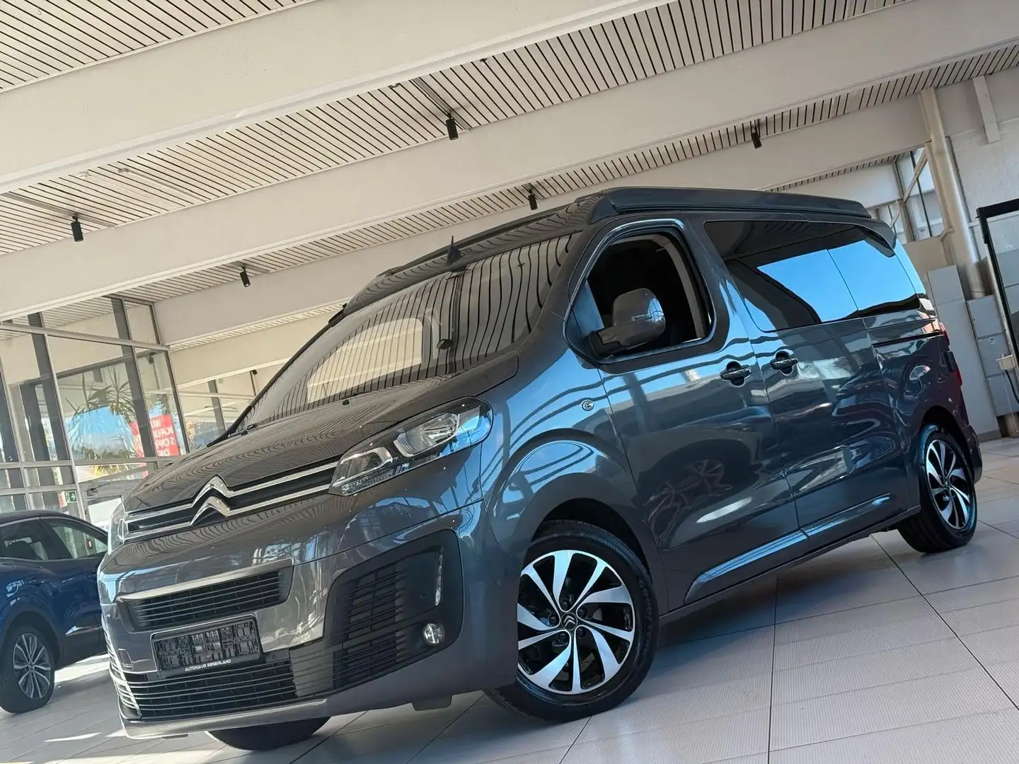 Citroen Spacetourer Feel M/CAMPSTAR/HEAD-UP/DRIVE ASSIST Grau - 1