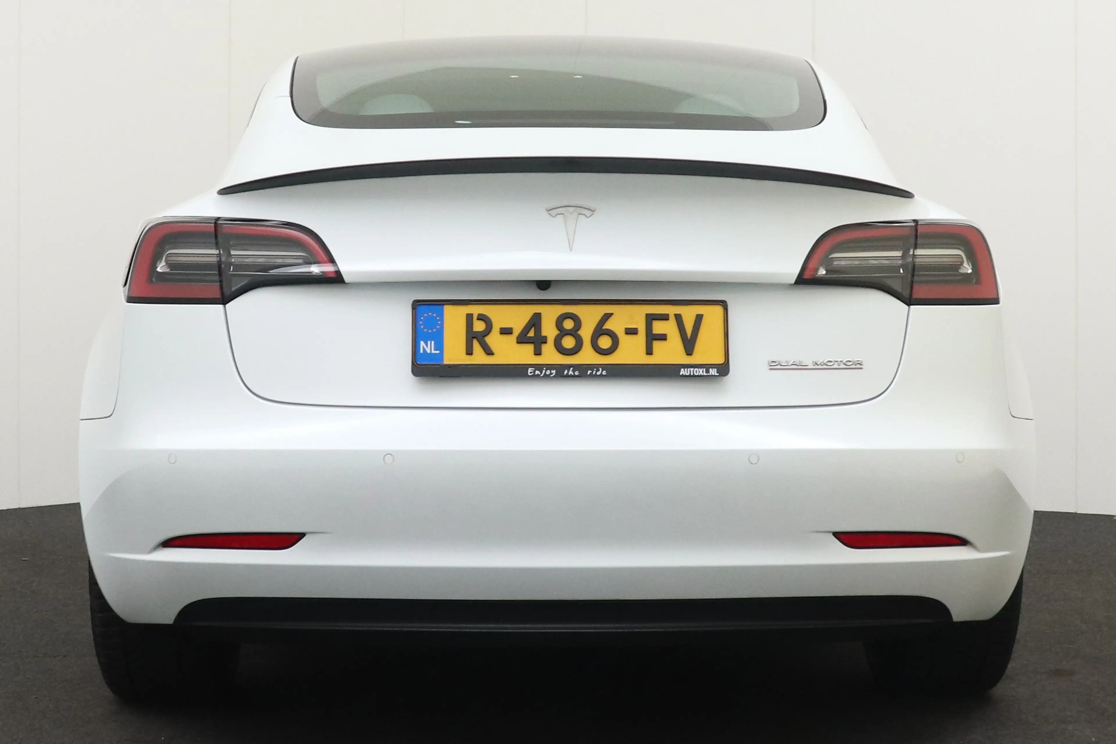 Tesla Model 3 Performance AWD 75 kWh 463 PK 20'LMV Pano-Dak FSD — photo 4