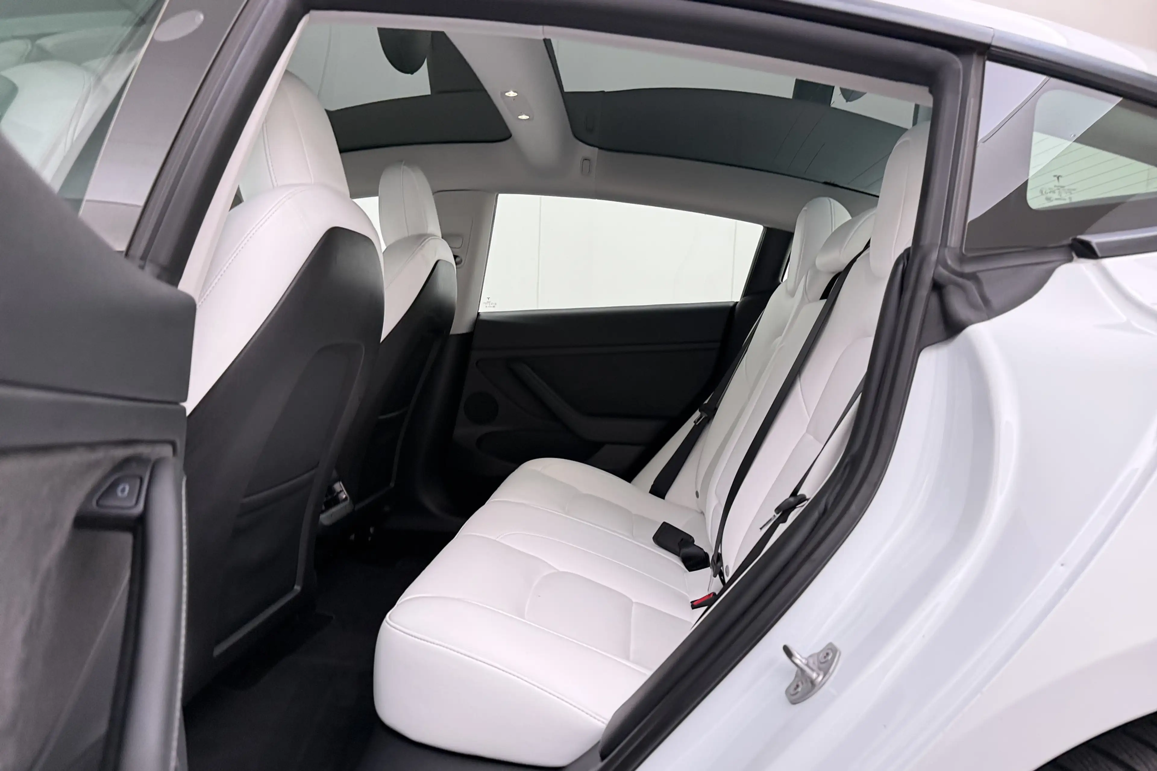 Tesla Model 3 Performance AWD 75 kWh 463 PK 20'LMV Pano-Dak FSD — photo 12