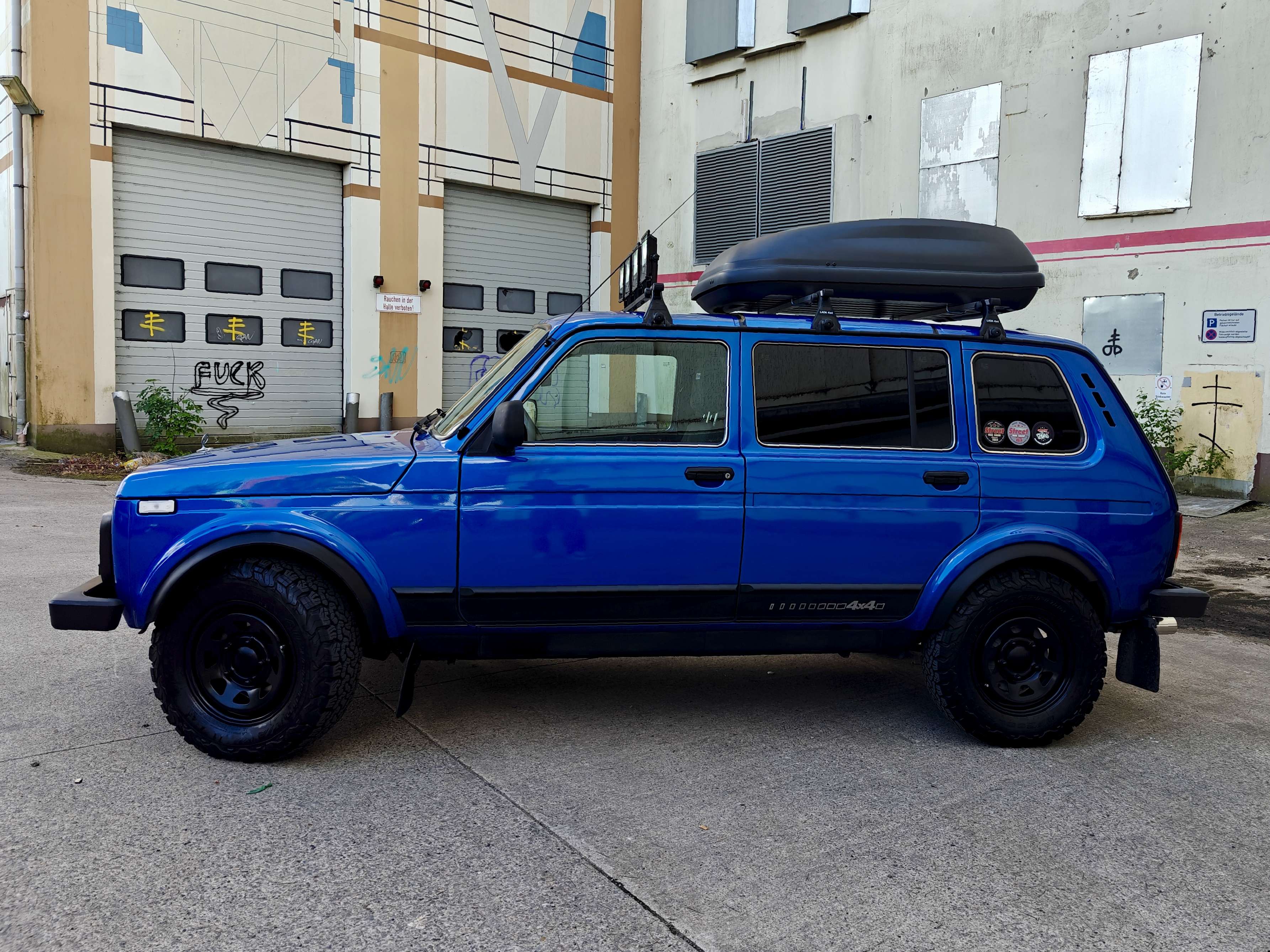 Second hand Lada 4x4 1.7