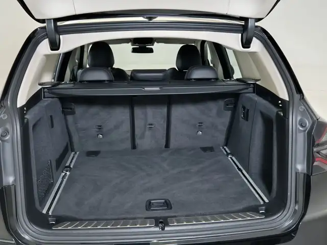 BMW X3 view 14