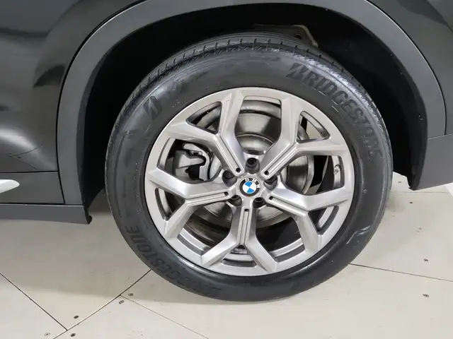 BMW X3 view 15