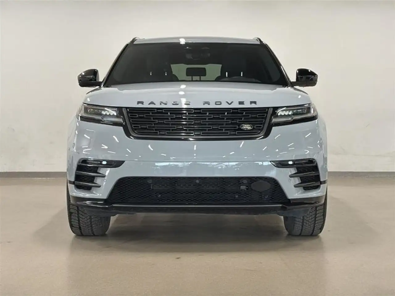 Land Rover Range Rover Velar снимка Land Rover Range Rover Velar