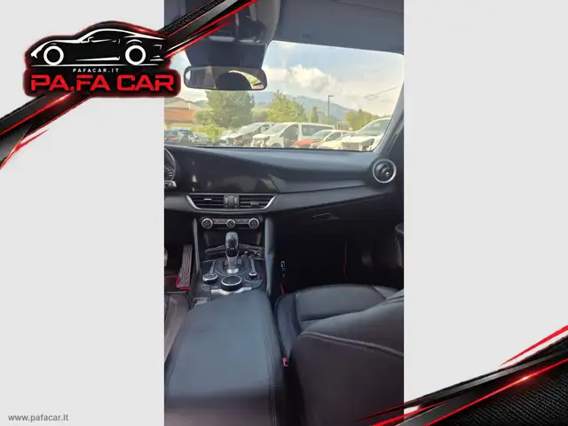 Alfa Romeo Giulia view 9