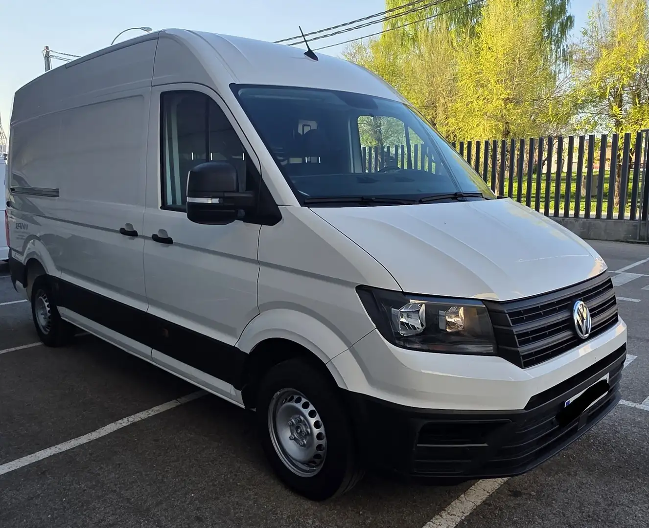 Volkswagen Crafter Ch. Cb. 2.0TDI SCR FWD 35 BM L3 Aut. 103kW - 2