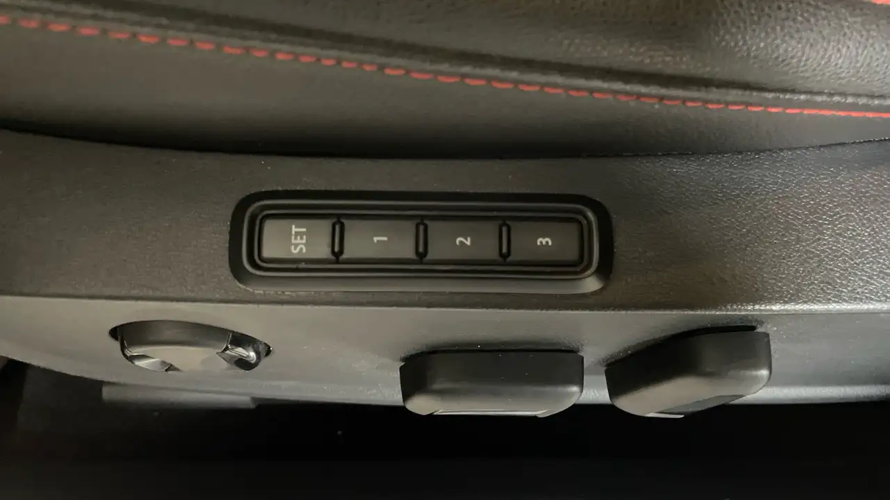 Volkswagen Jetta снимка Volkswagen Jetta