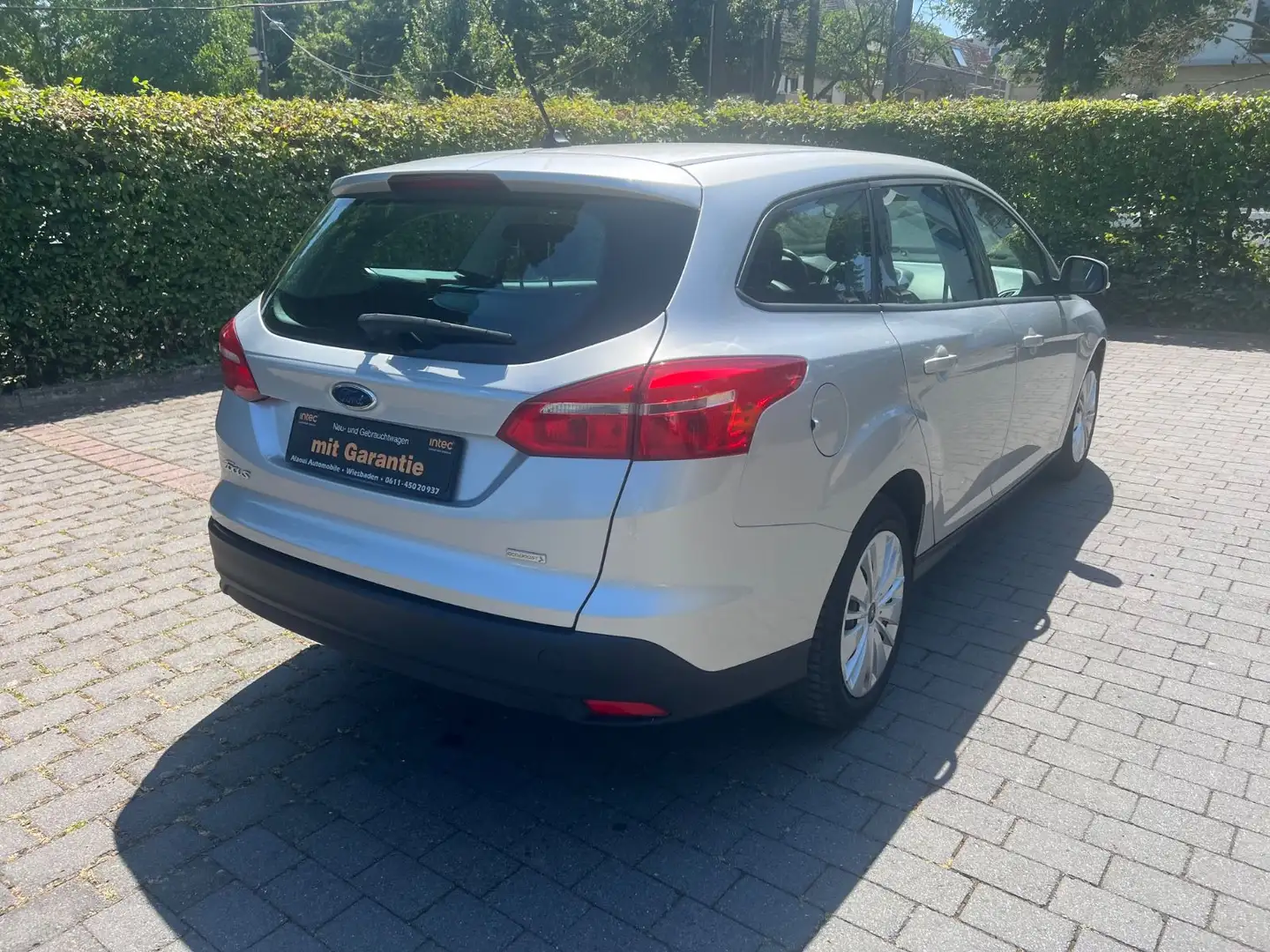 Ford Focus Turnier Trend Gris - 2