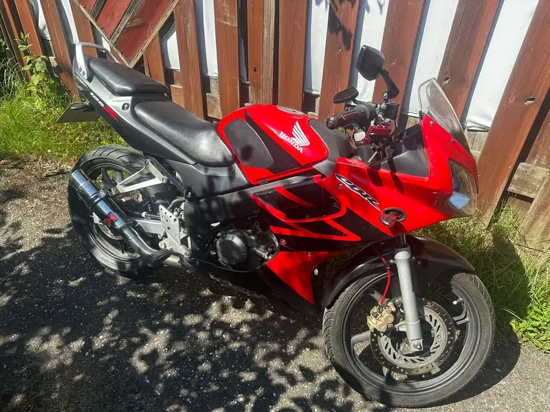 Honda CBR 125 R